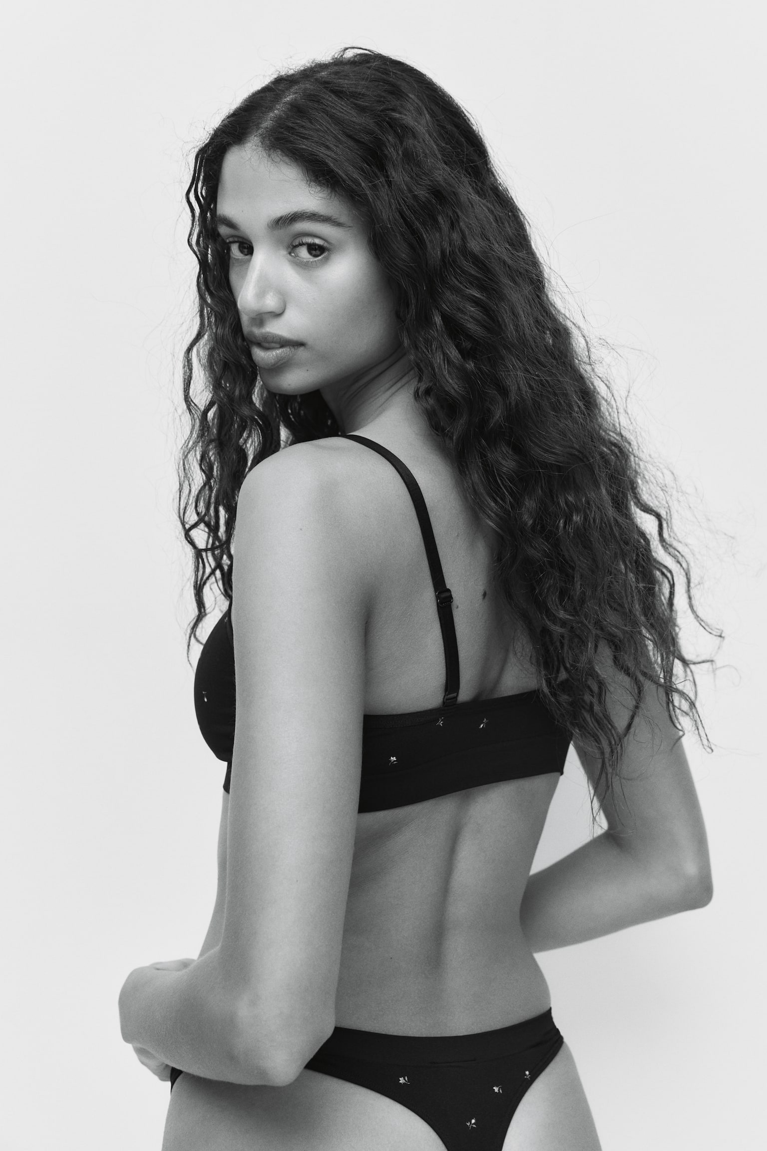 Sostén Seamless con relleno - Negro/Beige claro/Café/Negro - 4