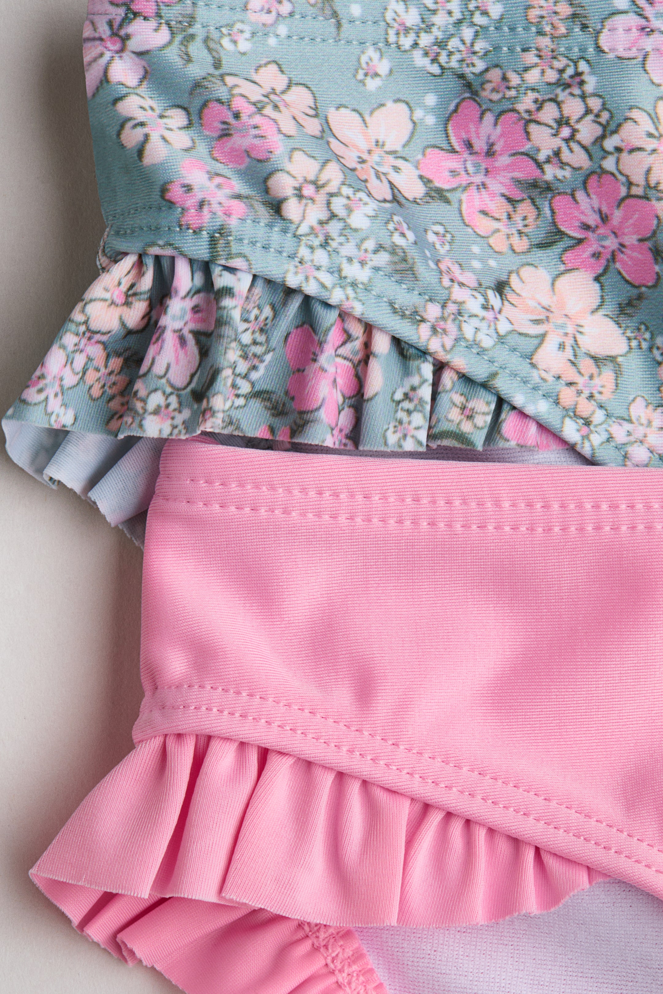 Ingrandisci l'immagine: Slip bikini 2 pezzi - Turchese chiaro/fiori - BAMBINO | H&M CH 2