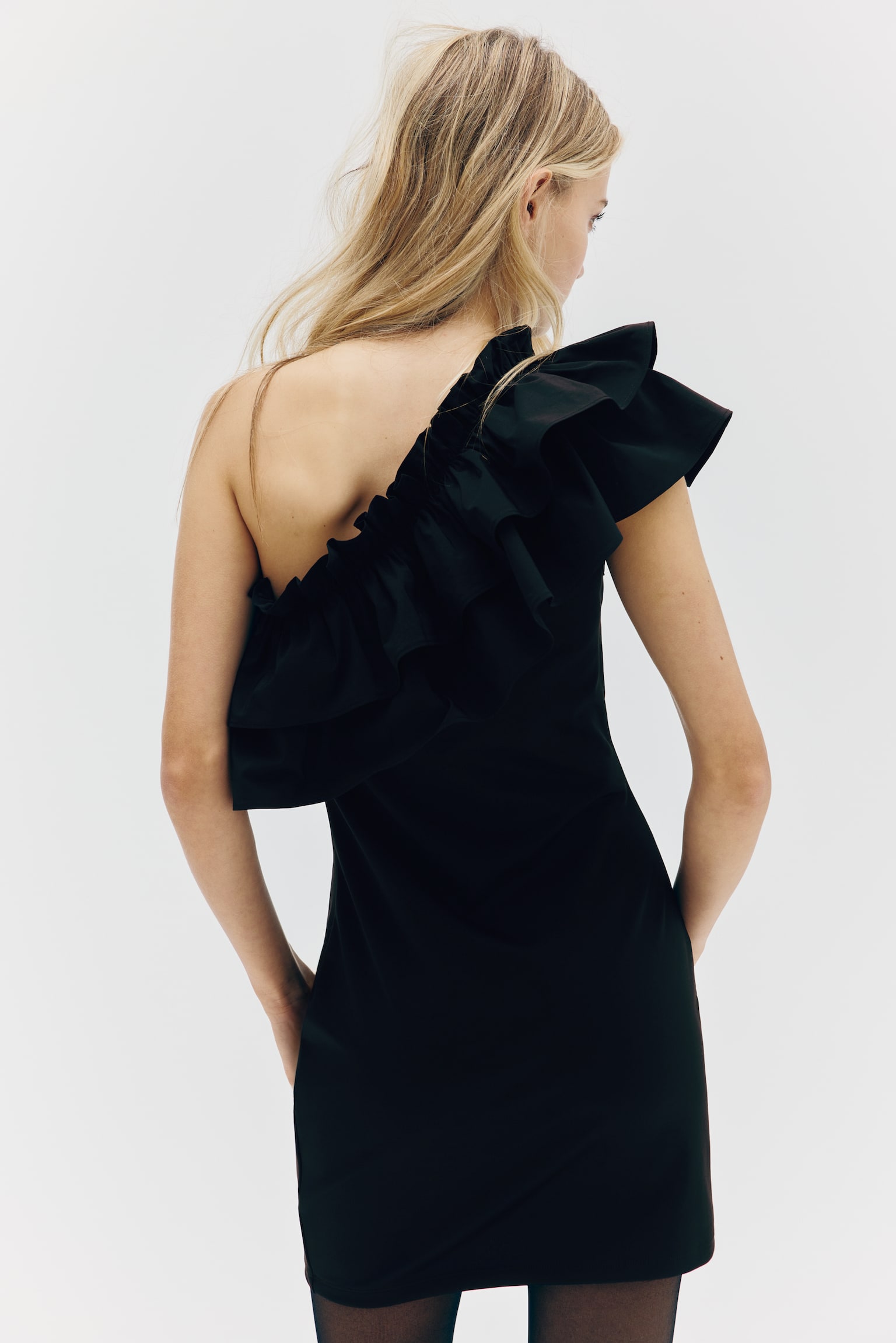 Frill-trimmed one-shoulder dress - Black - 5