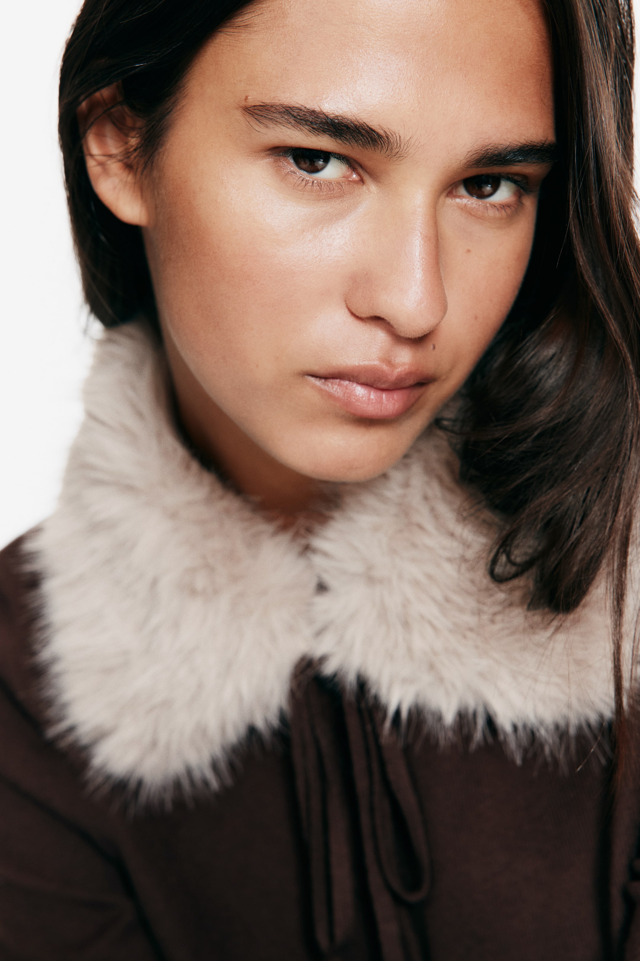 View larger image: Collared cardigan - Dark brown - Ladies | H&M IE 3