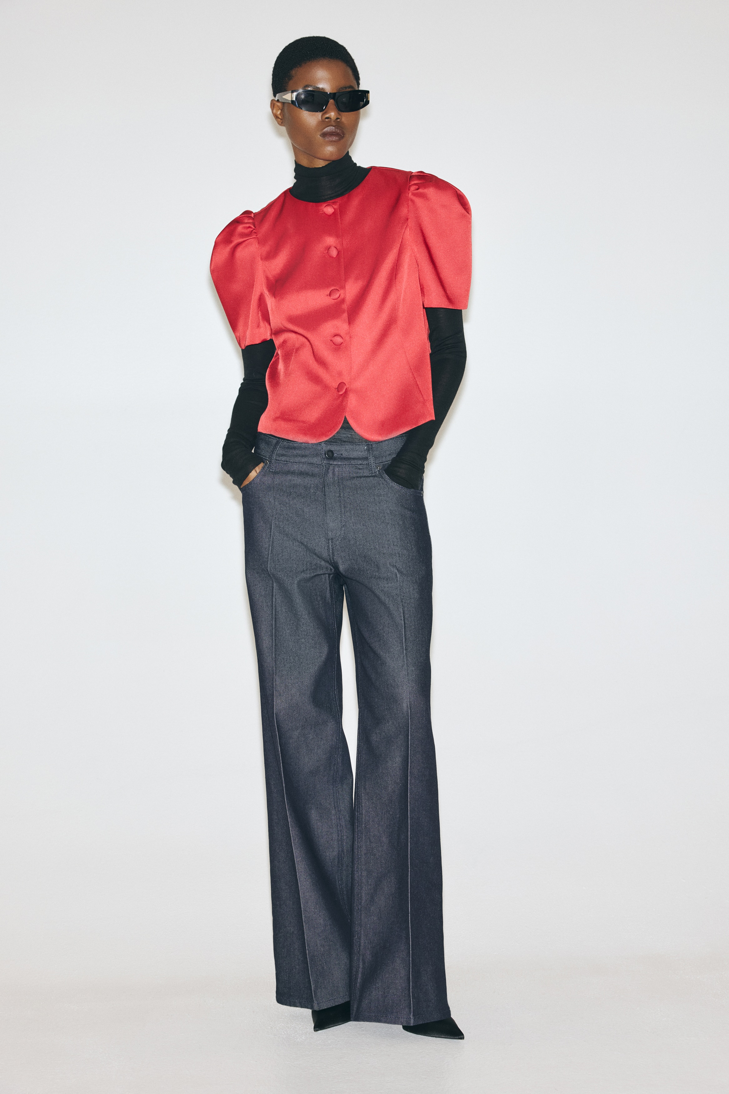 Puff-sleeved blouse
