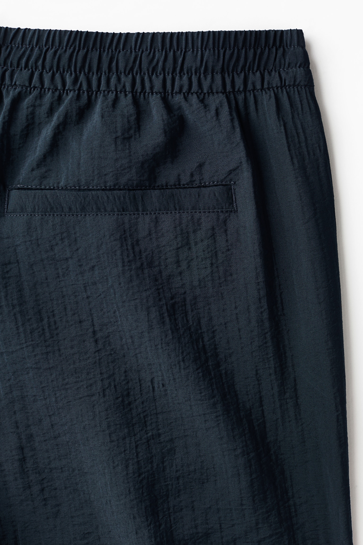 Relaxed Fit Textured shorts - Black/Khaki green/Burgundy/White - 2