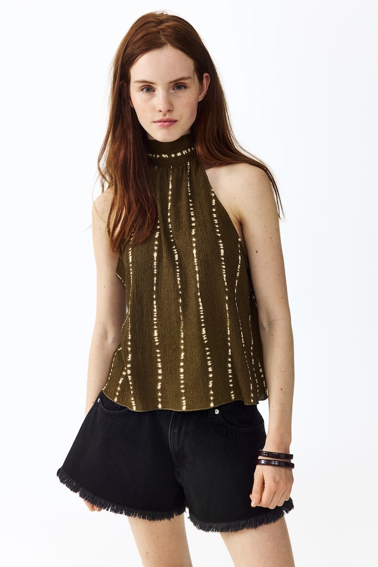 Reljefna bluza s halter izrezom
