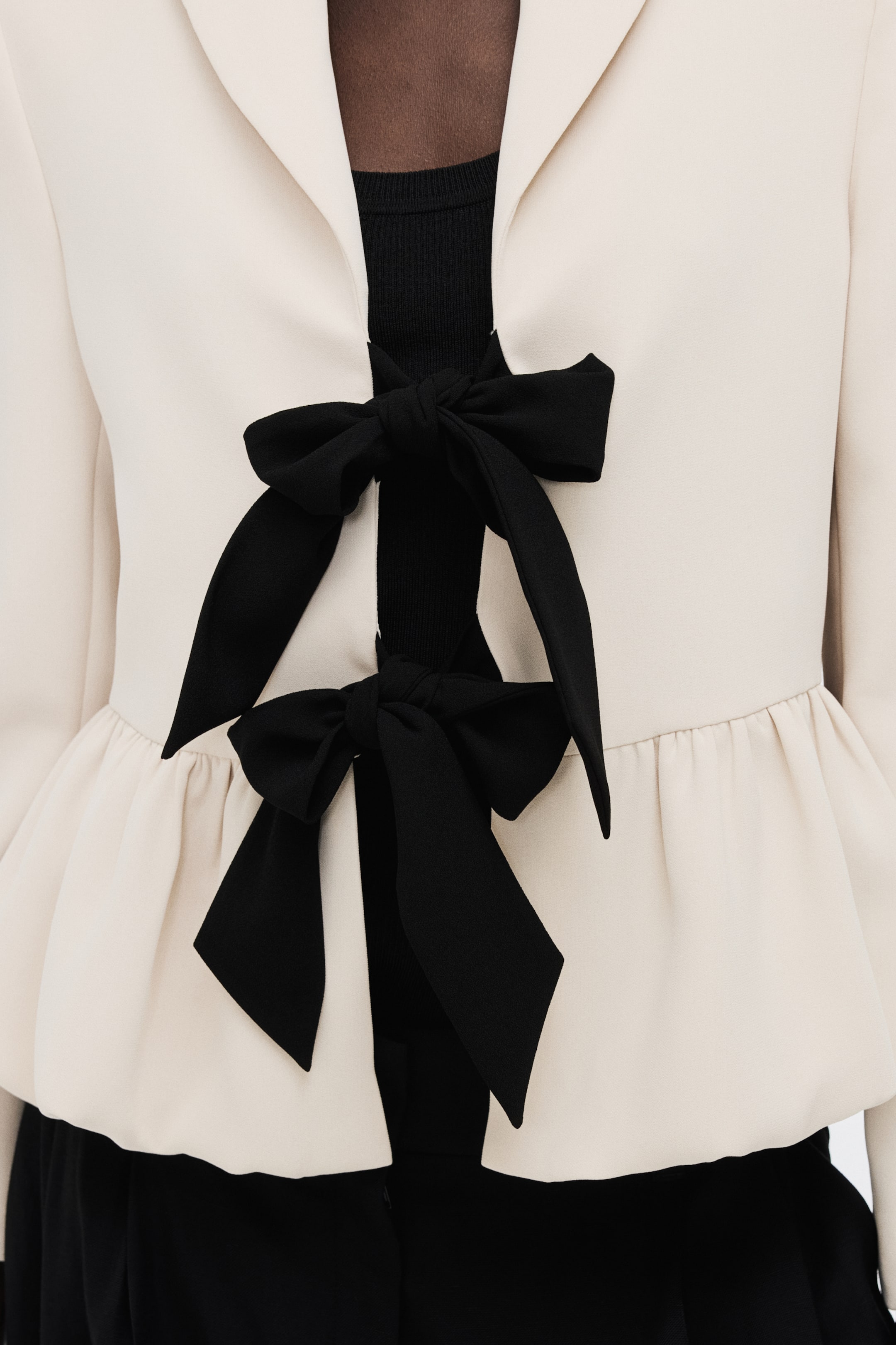 View larger image: Bubble-hem blazer - Light beige - Ladies | H&M IE 2