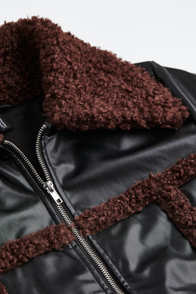 Manteau avec finitions en tissu Teddy bear - Noir - 2