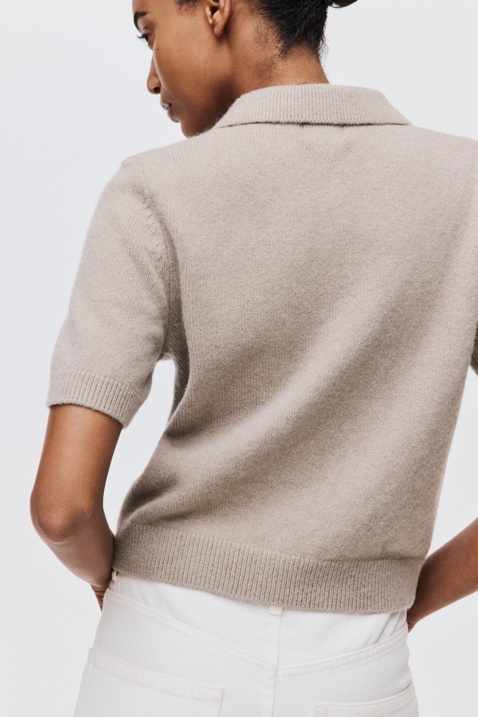 Short-sleeved collared cardigan - Beige/Burgundy/Black/Pale pink - 3