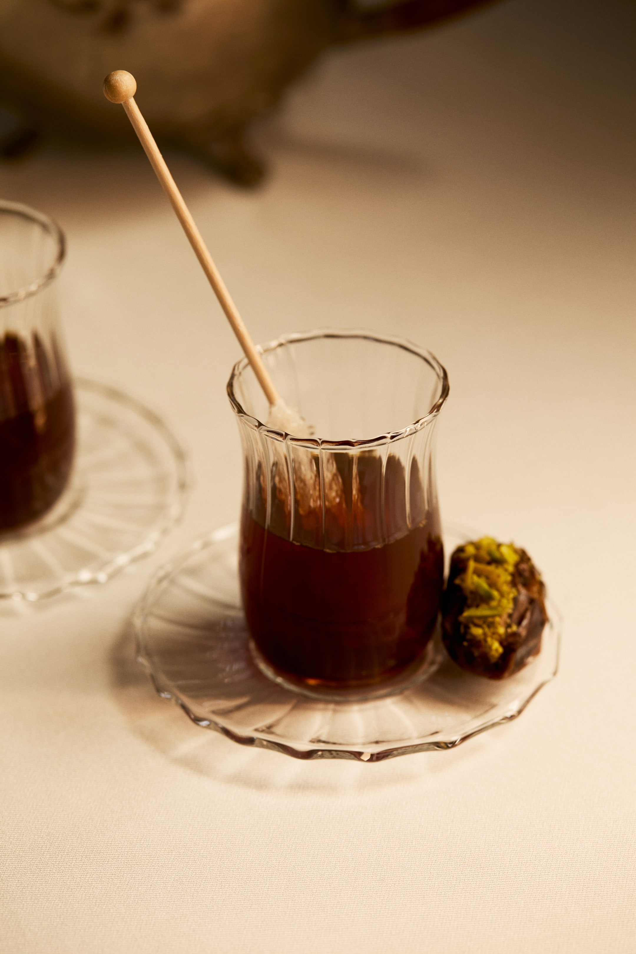 Grotere afbeelding bekijken: 6-pack tea glasses with saucers - Transparant - HOME | H&M NL 6