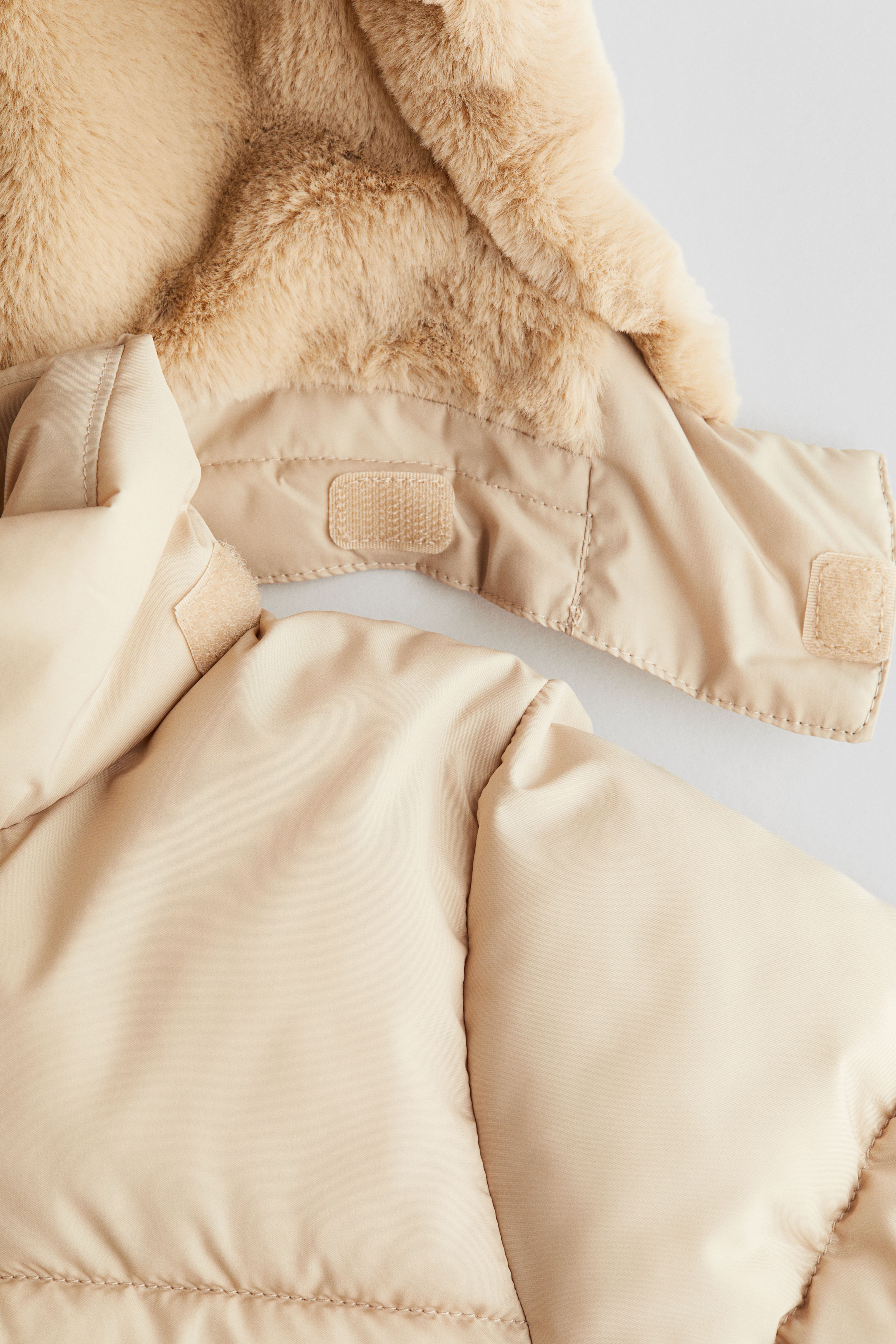 Hooded Puffer Jacket
