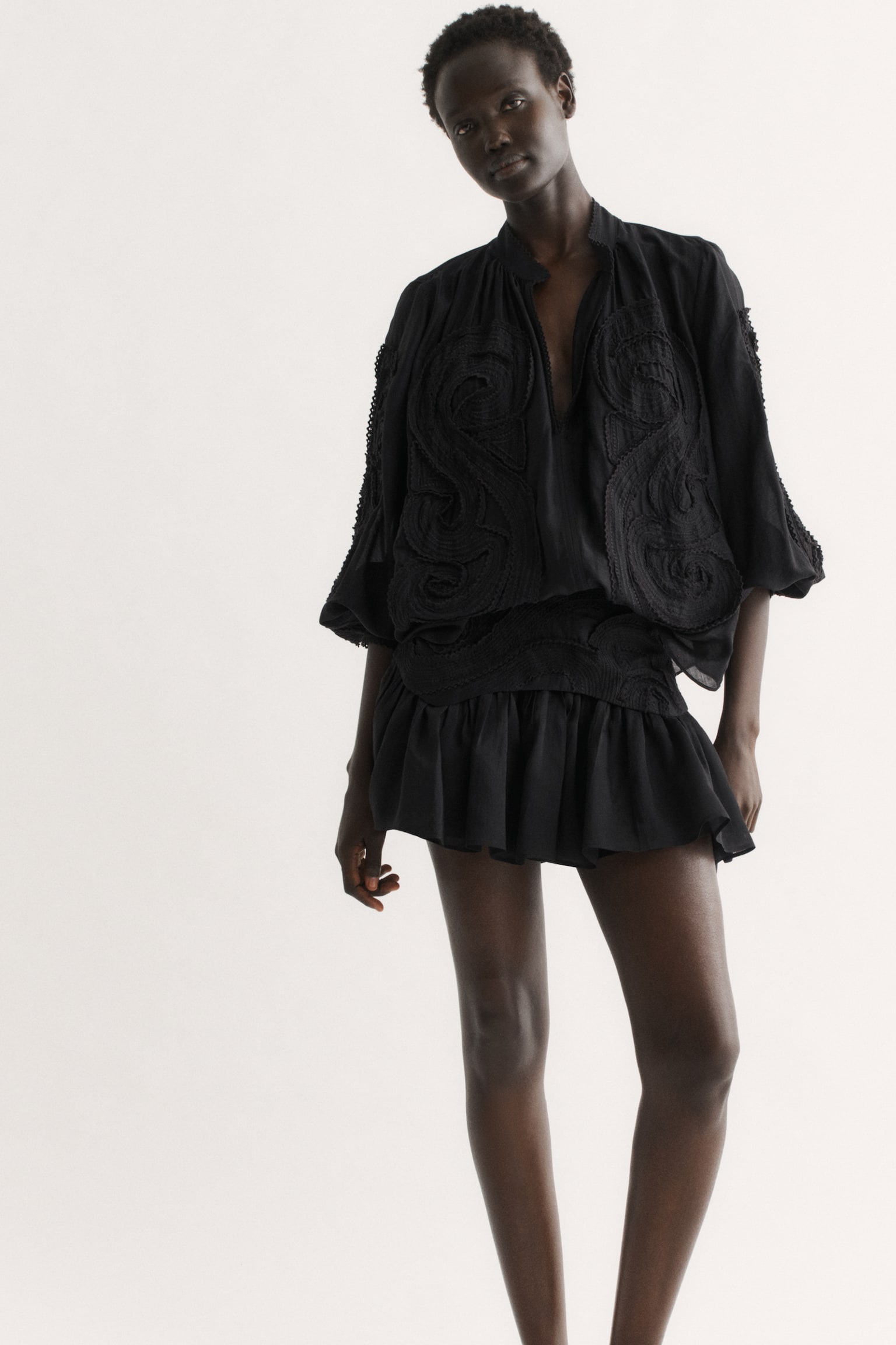 Embroidered mini skirt - Black - 1
