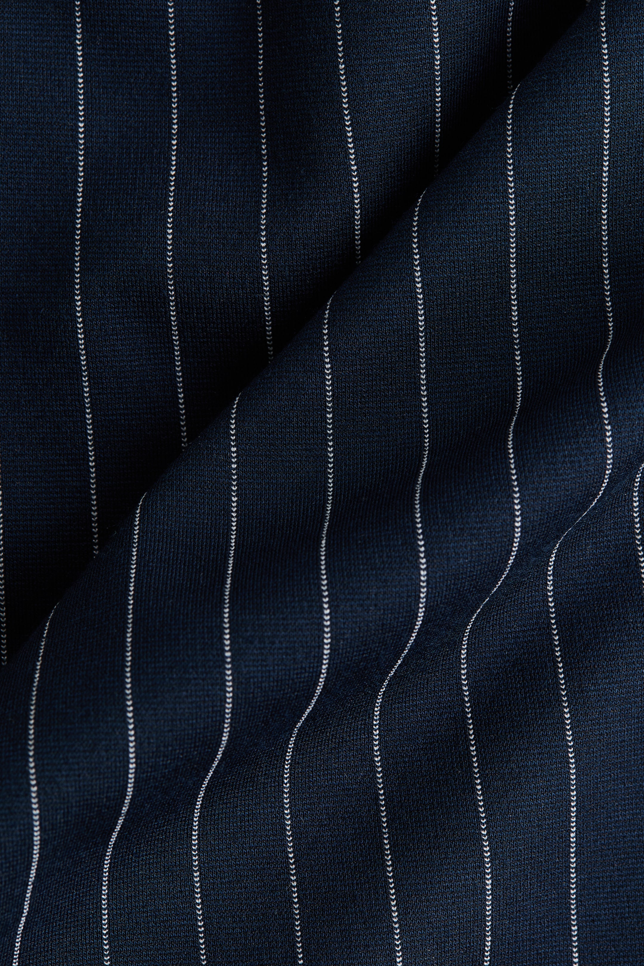 Xem ảnh lớn hơn: Áo lệch vai Ponte di Roma - Navy blue/Pinstriped - Ladies | H&M VN 2