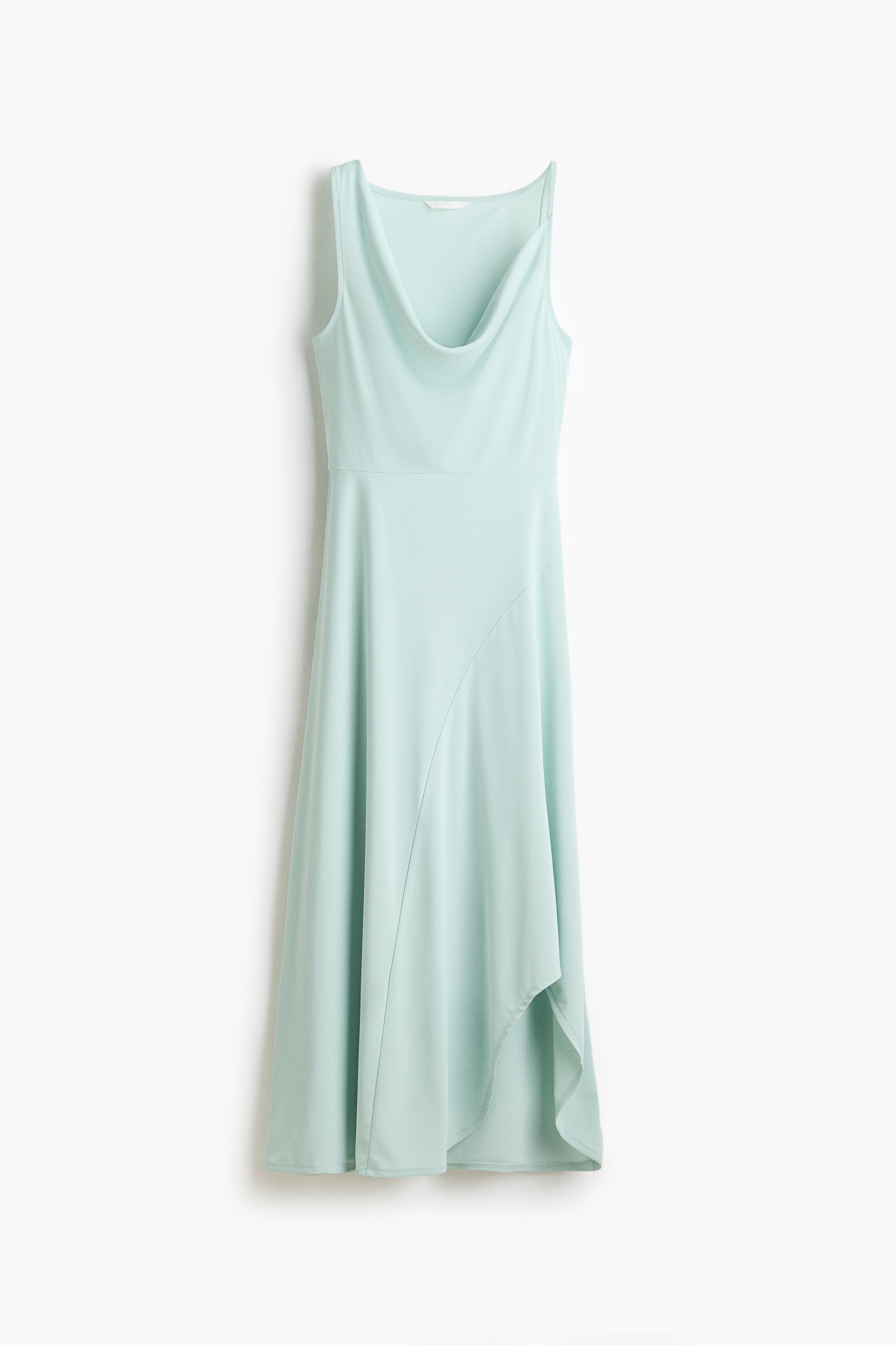 Robe asymétrique avec encolure bénitier