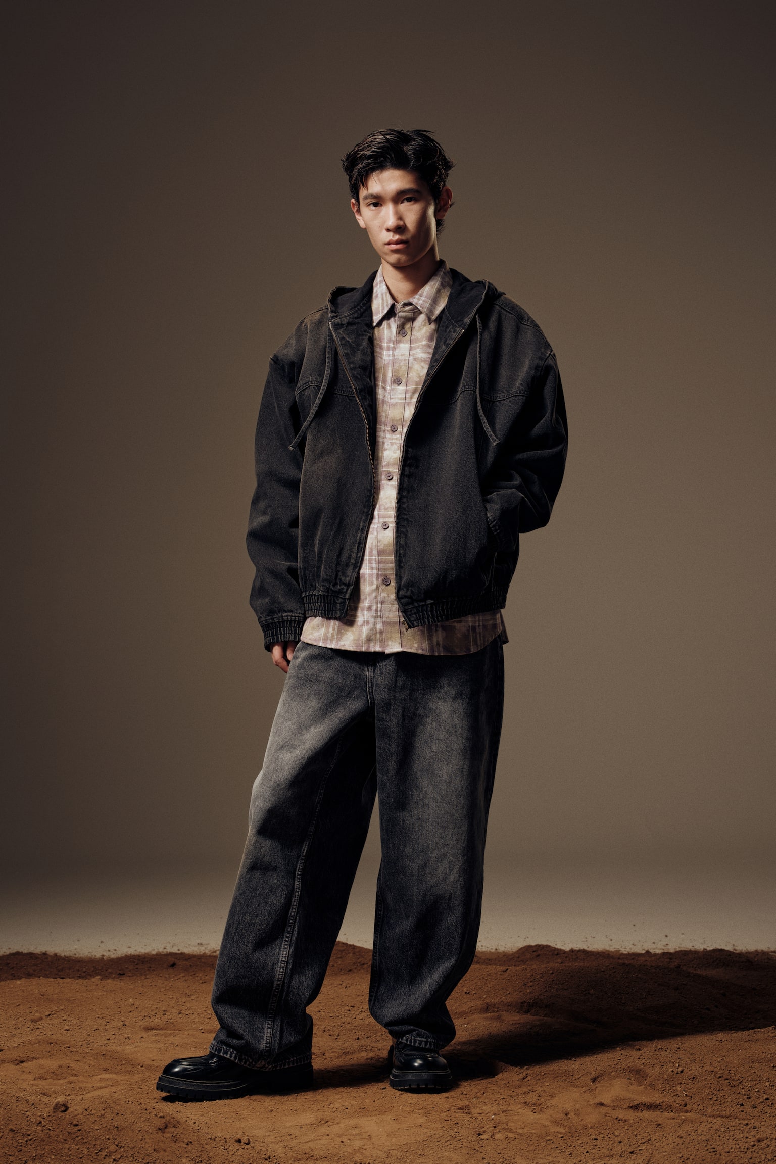 寬鬆剪裁連帽丹寧外套 - 黑色/丹寧灰 - 7