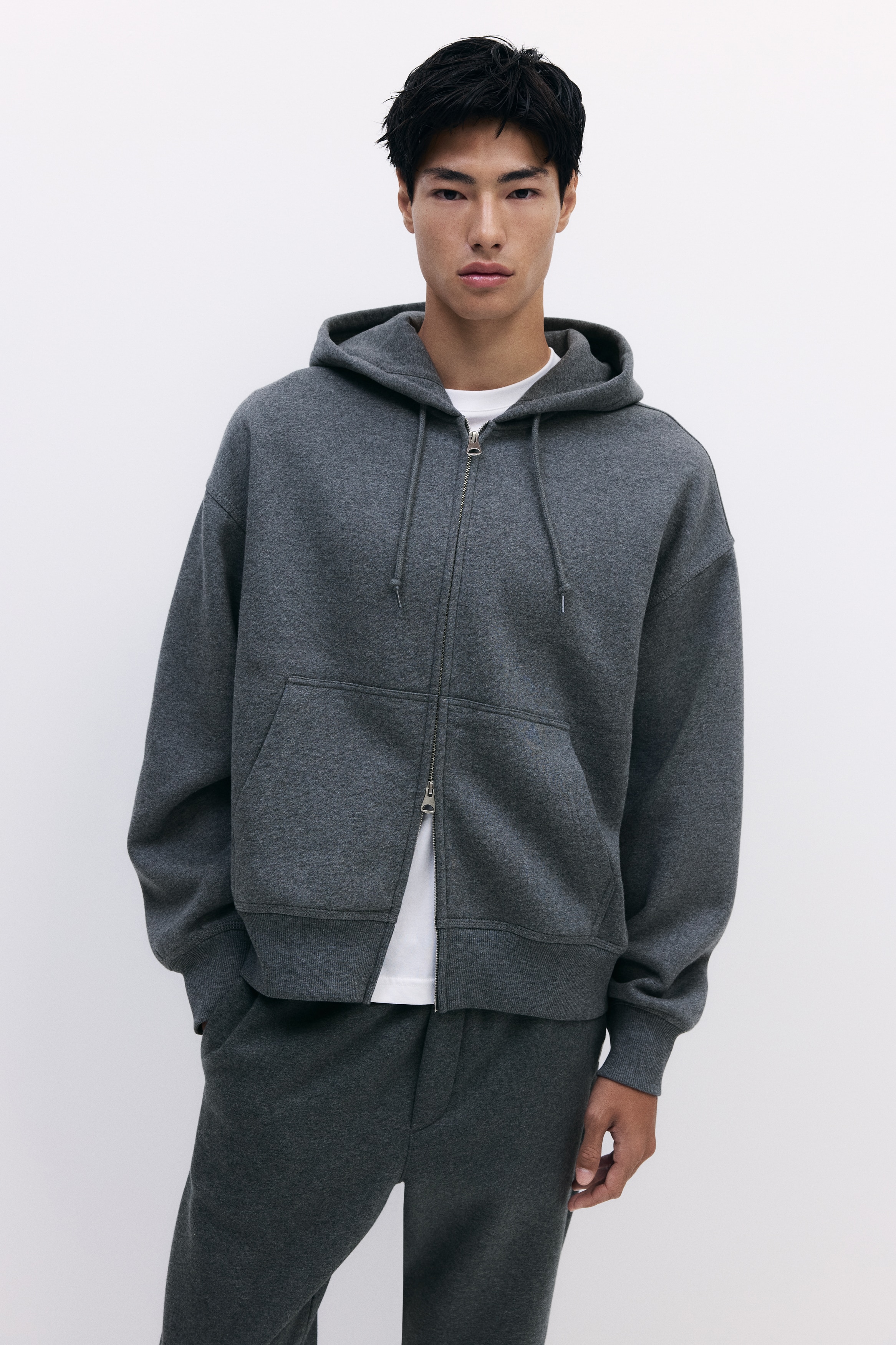 lululemonSサイズ、グレー フード付き フルジッパーウェア KEEN＞のウィンターコレクション「HOOD」から、保温・防水