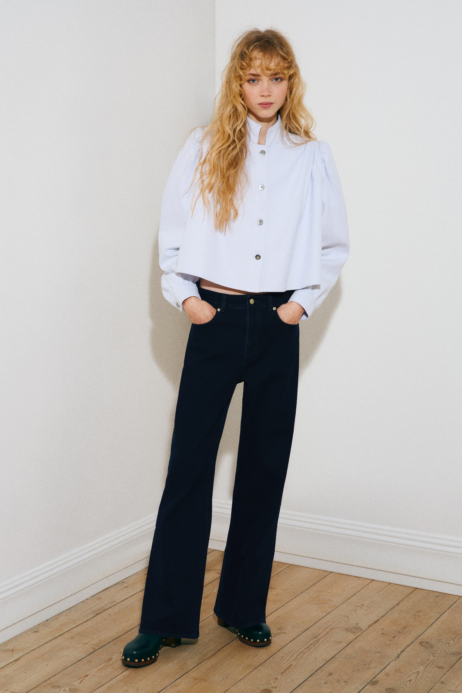 Jean large taille haute - Marine denim/Gris denim foncé/Brun foncé/Bleu denim délavé/Bleu denim clair/Bleu denim/Bleu denim marine/Bleu denim clair/Bleu denim/Blanc/Bleu denim foncé/Bleu denim marine/Bleu denim clair/Blanc/Bleu denim/Bleu denim/Blanc - 4