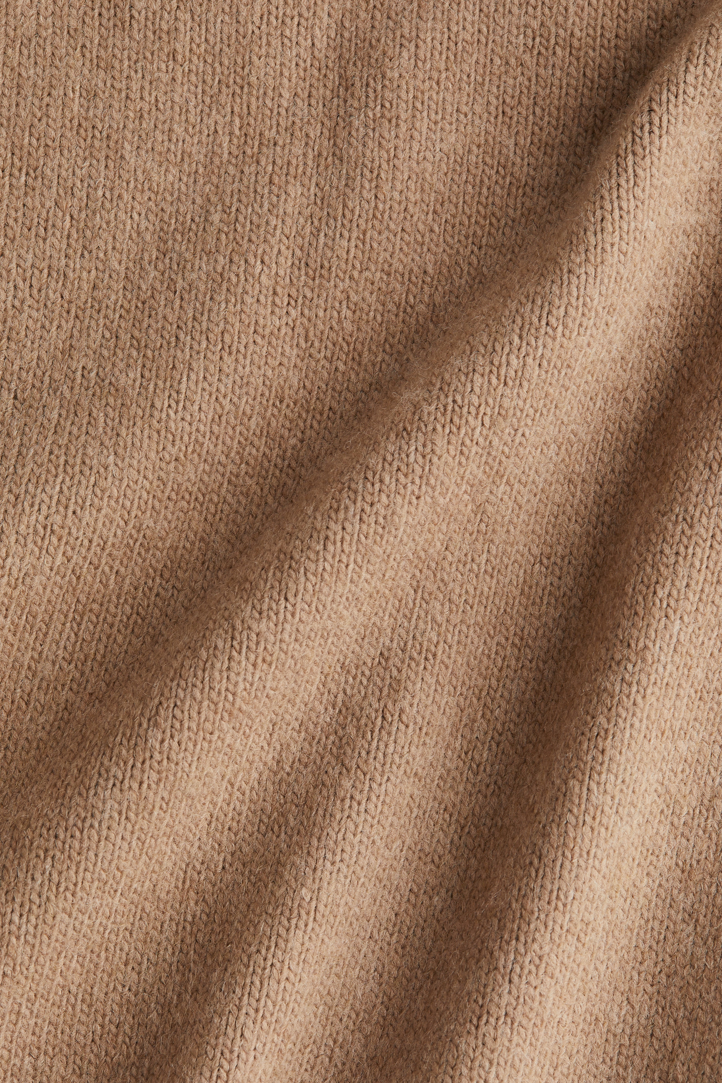 Loose-fit jumper