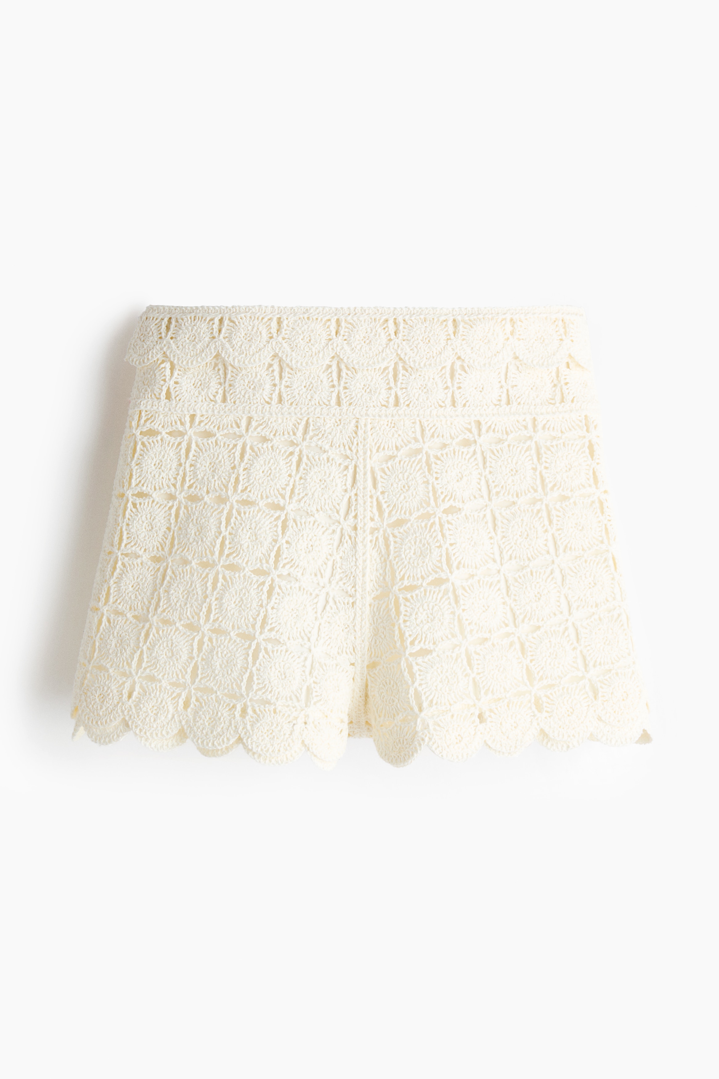 Crochet-look shorts - Cream