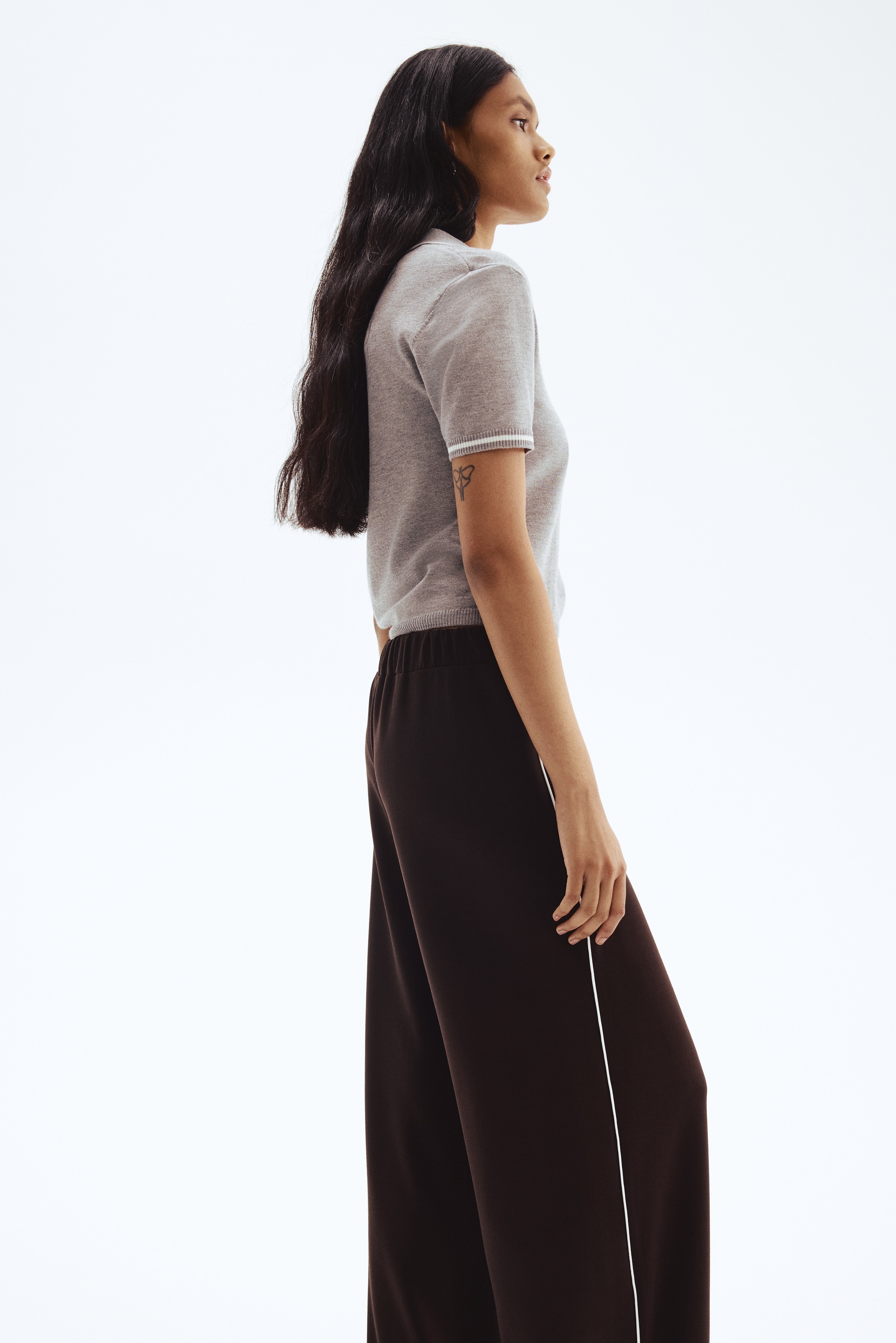 Wide pull-on trousers