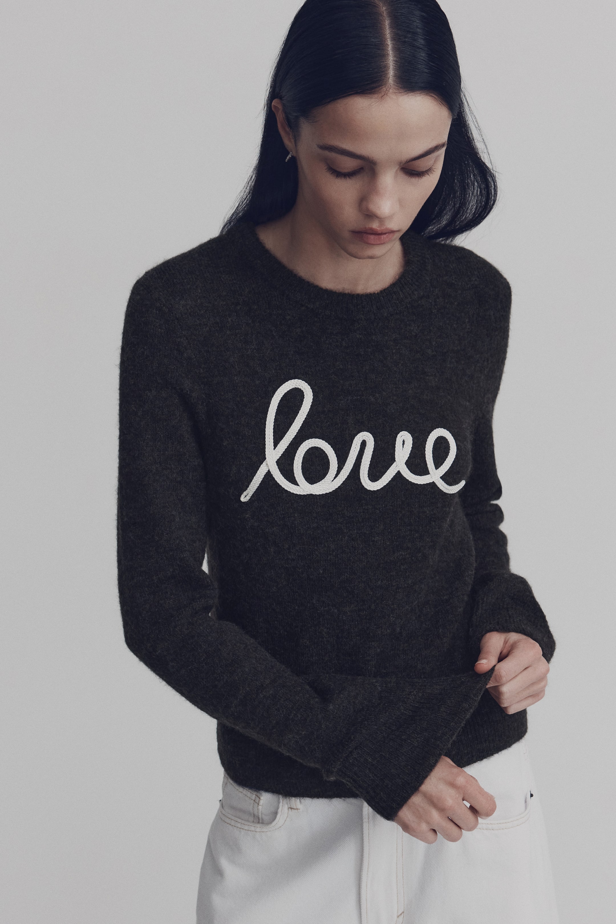 Größeres Bild ansehen: Pullover mit Applikation - Dunkelgraumeliert/Love - Ladies | H&M DE 1