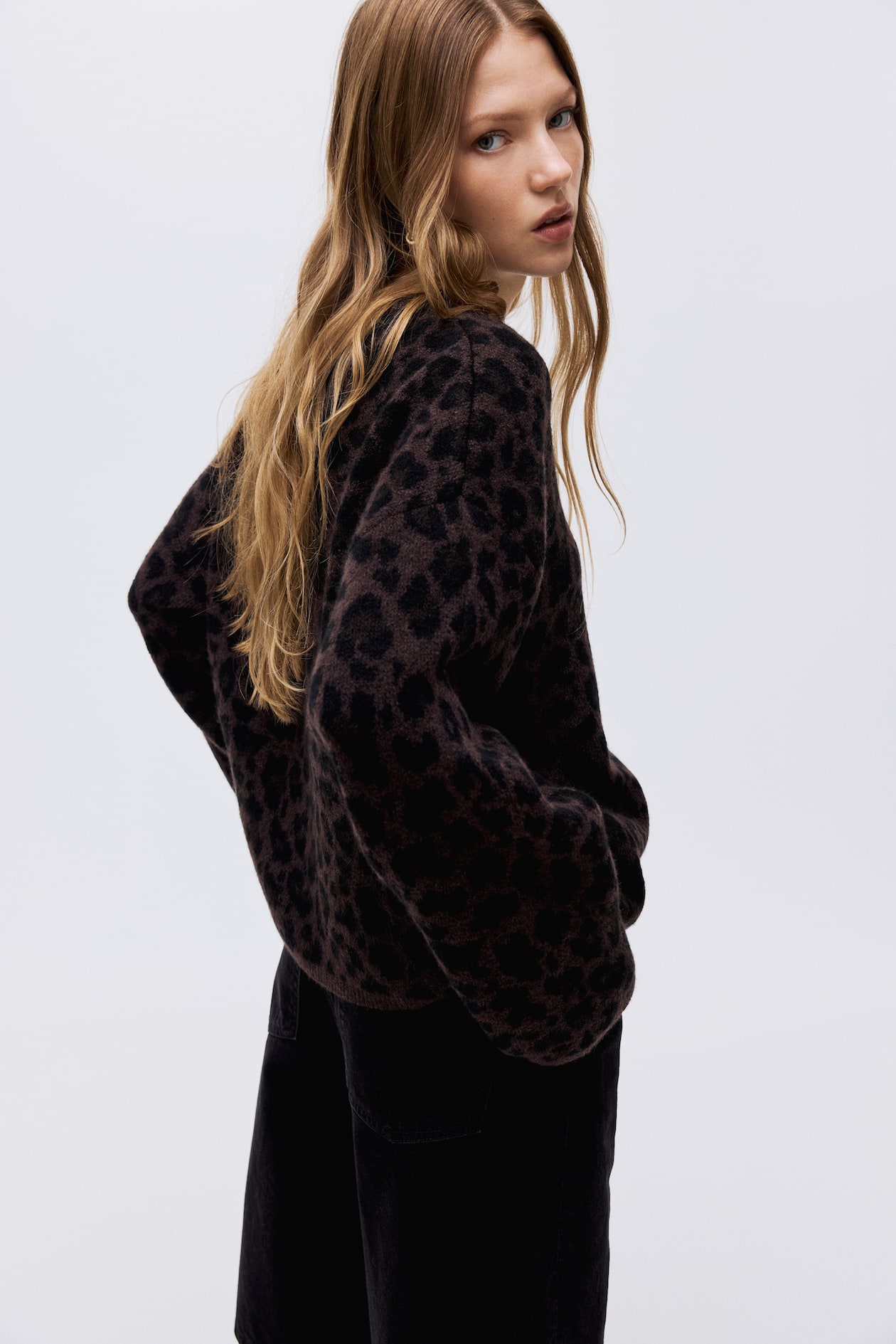 Pull en maille jacquard - Marron foncé/imprimé léopard - FEMME | H&M FR