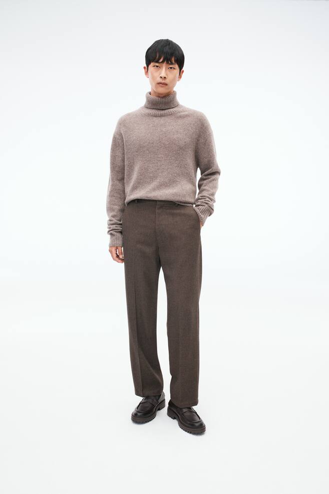 Relaxed Fit Tailored trousers - Dark brown/Greige/Dark grey - 6