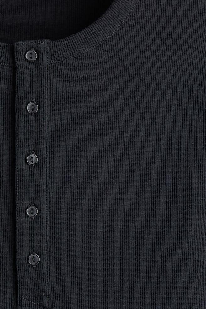 Slim-Fit Ribbed Henley Shirt - Black/Dark brown/Cream - 3
