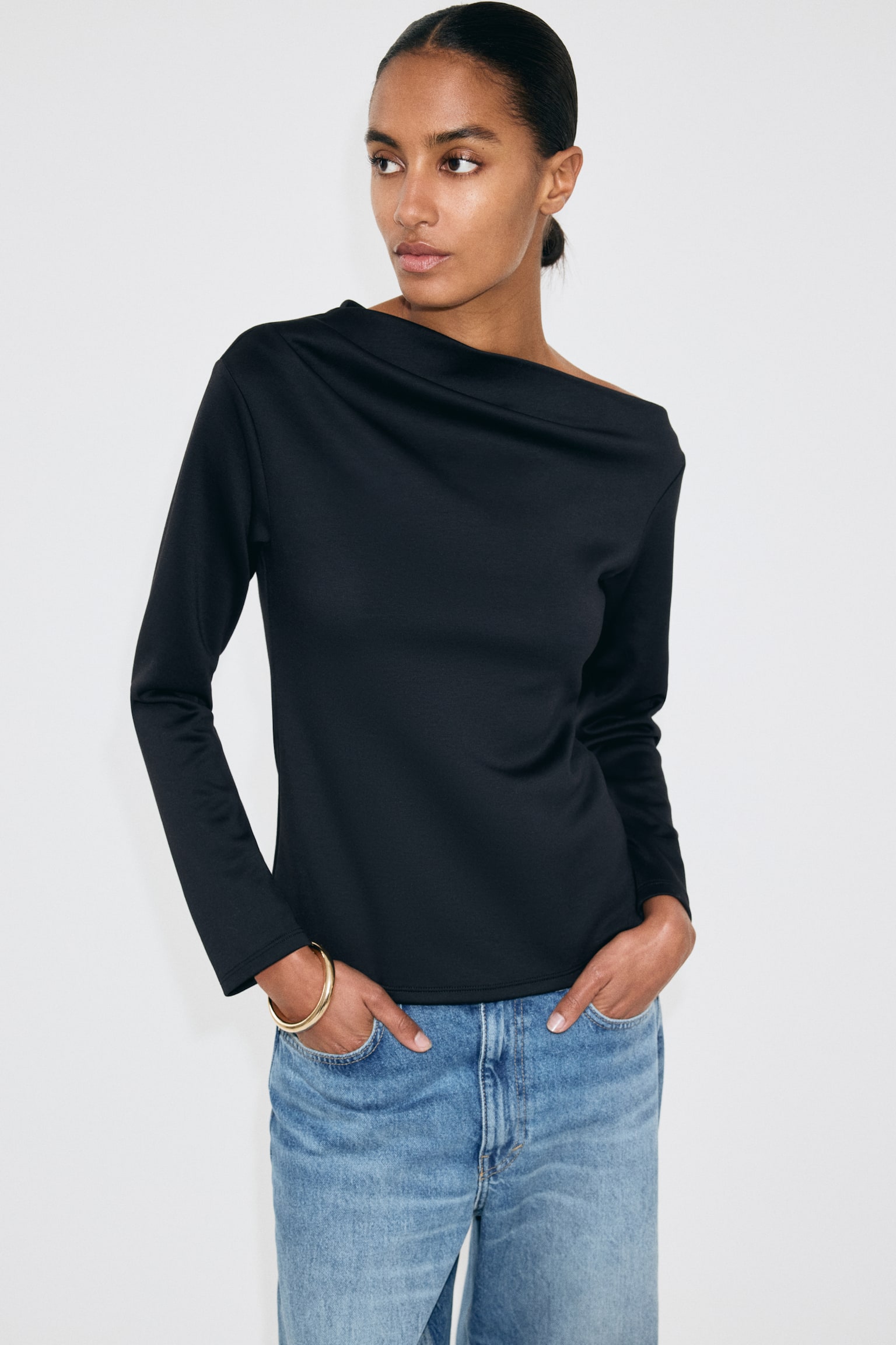 Asymmetric top - Black/White/Dark mole - 4