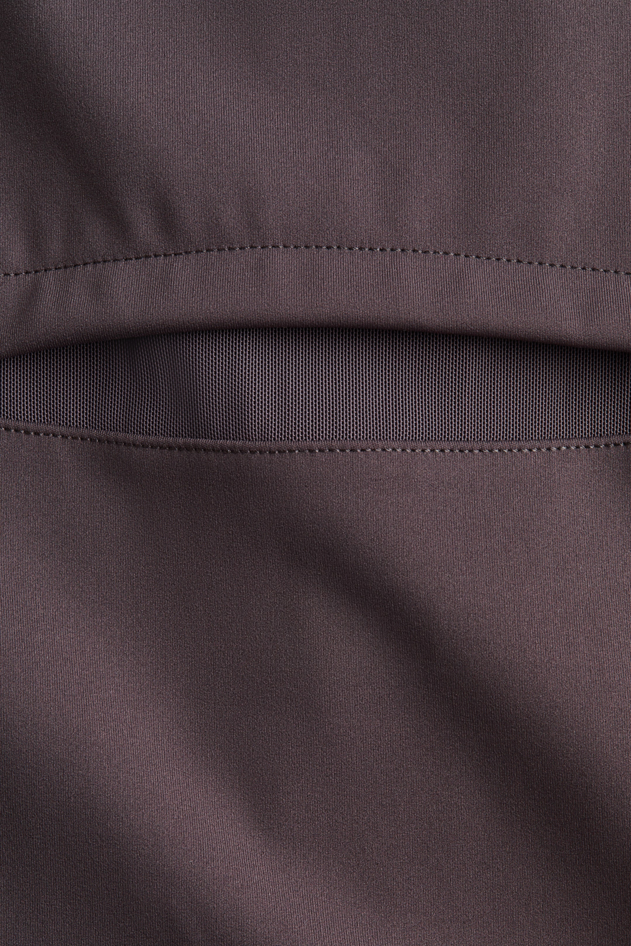 Женские жилеты H&M Slim-Fit Running Vest with SculptMove™ — фото 10