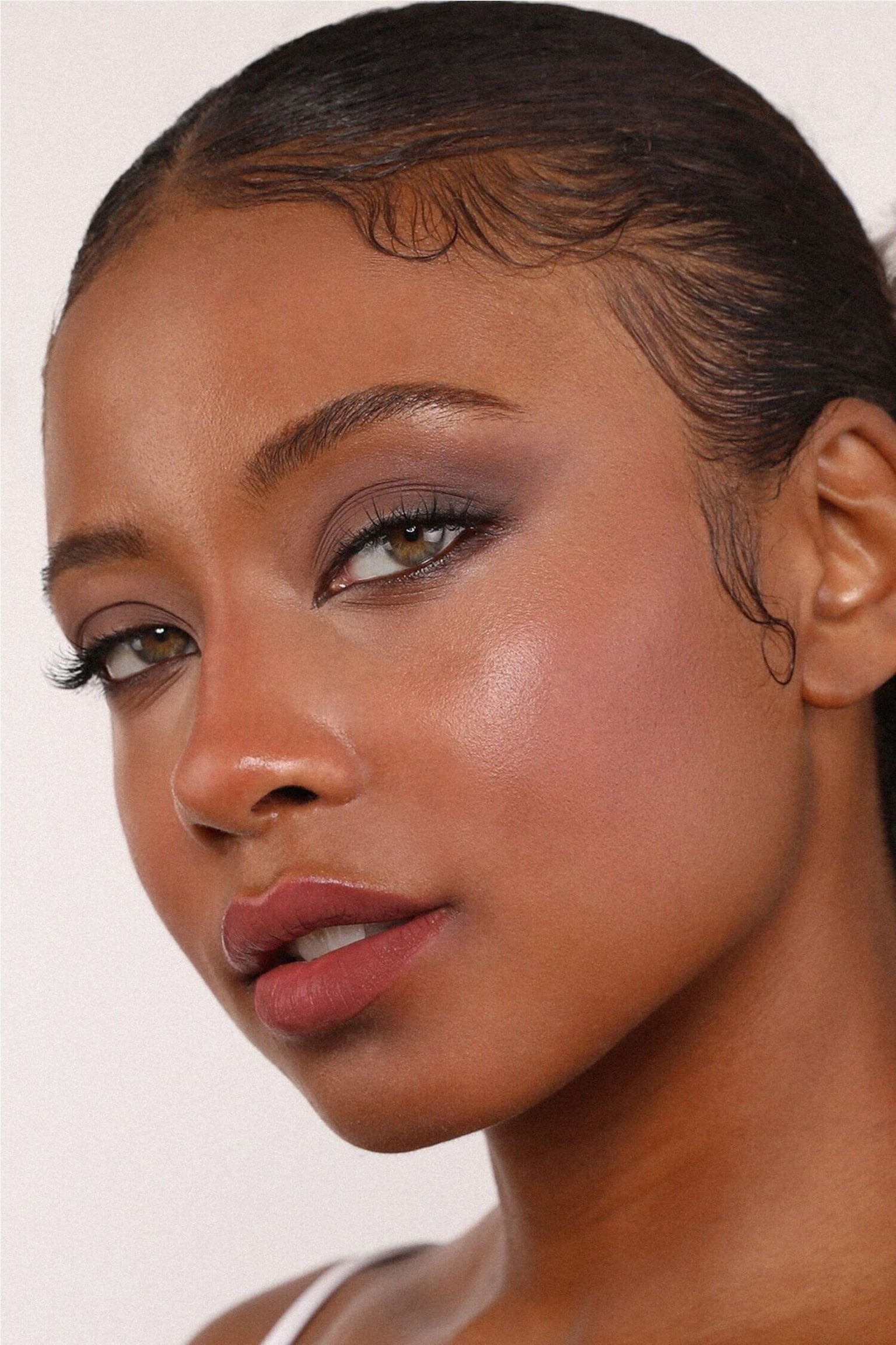 Cushion Lip Cream - Suede Cacao/Voile Petal/Chiffon Raspberry/Cotton Latte - 2