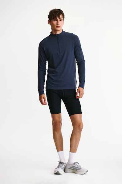 マッスルフィット ハーフジップスポーツトップス DryMove™