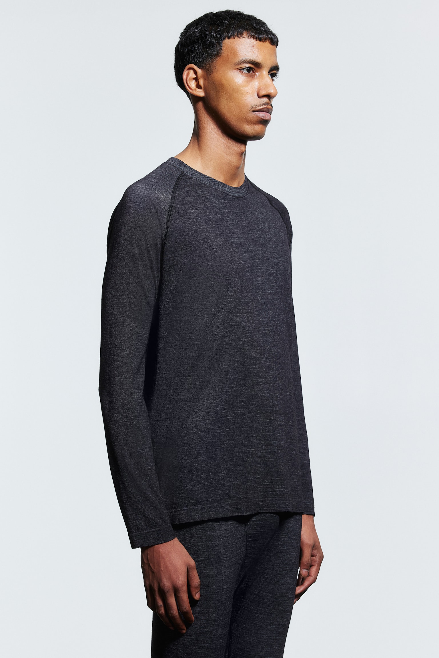 Wool-blend base layer top in DryMove™ - Dark grey marl - 1