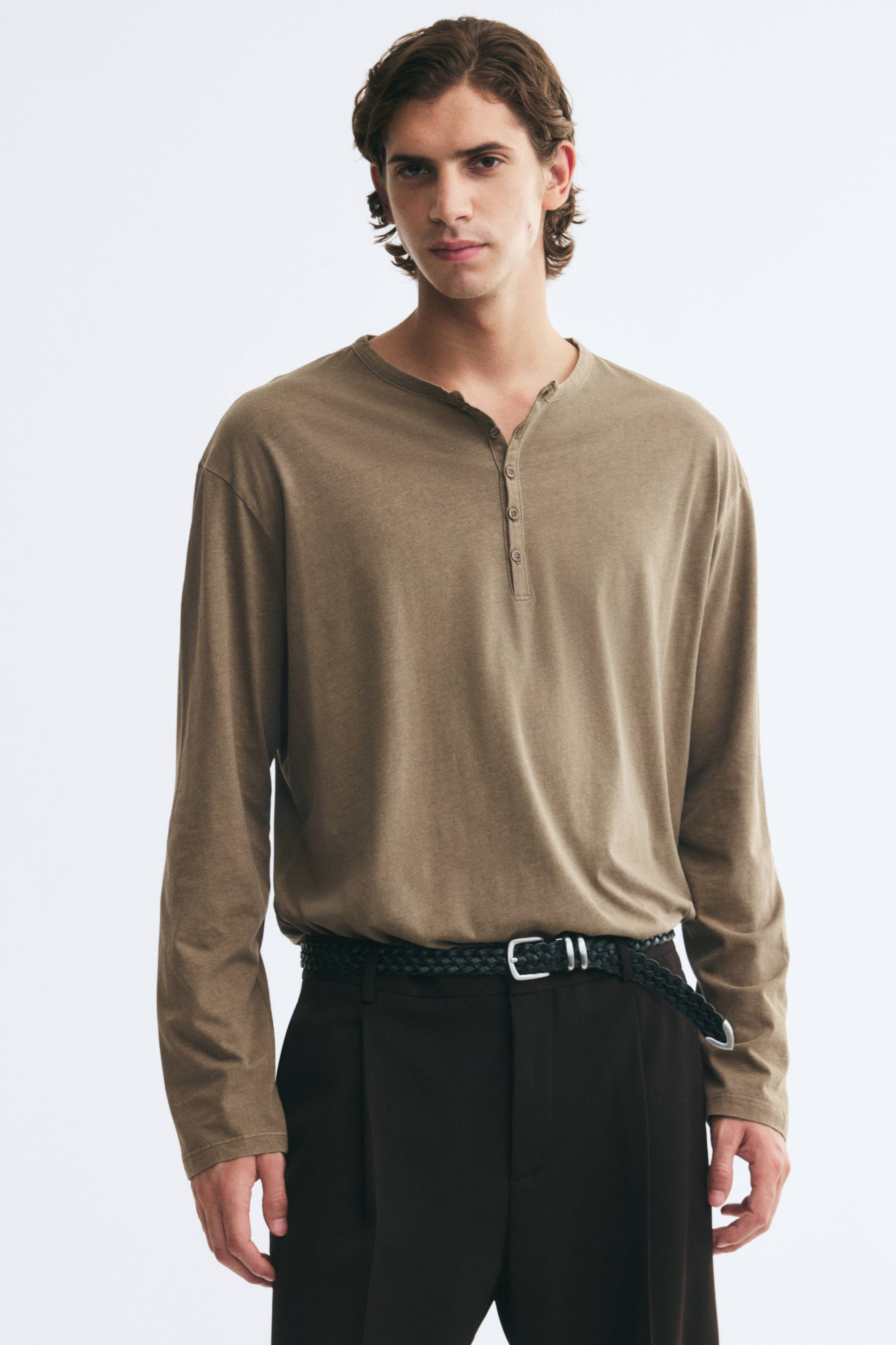 Visa större bild: Farfarströja Relaxed Fit - Mullvad - HERR | H&M SE 1