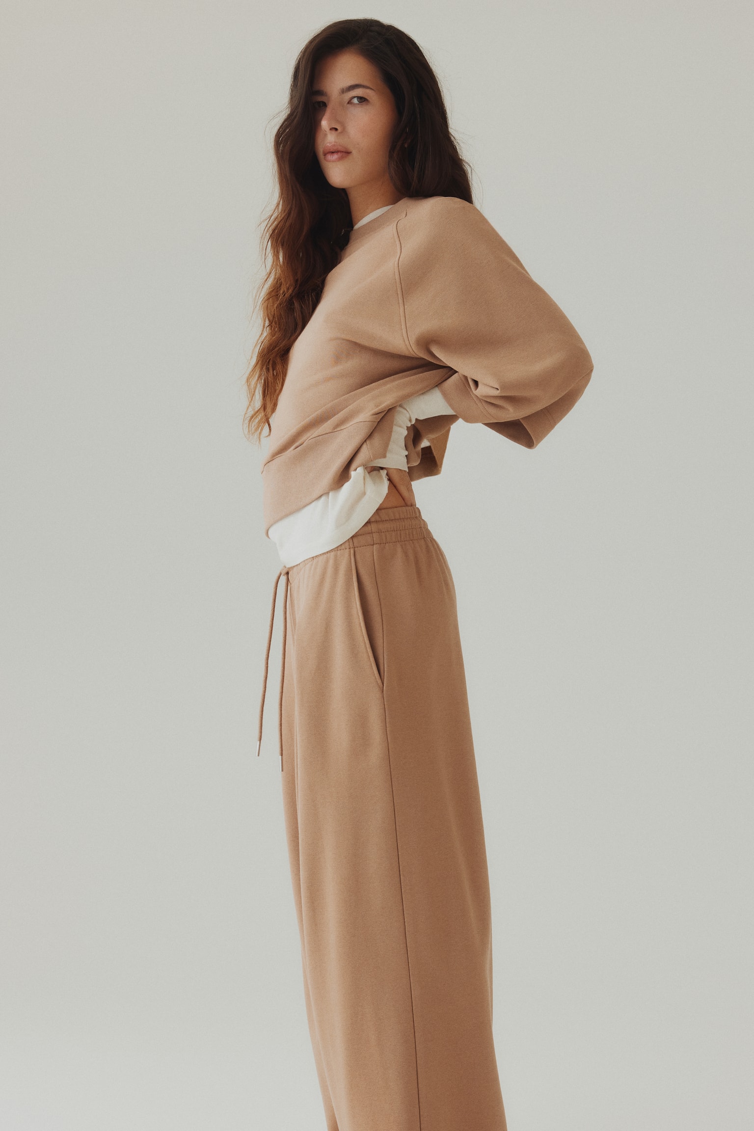 Pleat-detail drawstring trousers - Dark beige/Burgundy/Light beige - 4