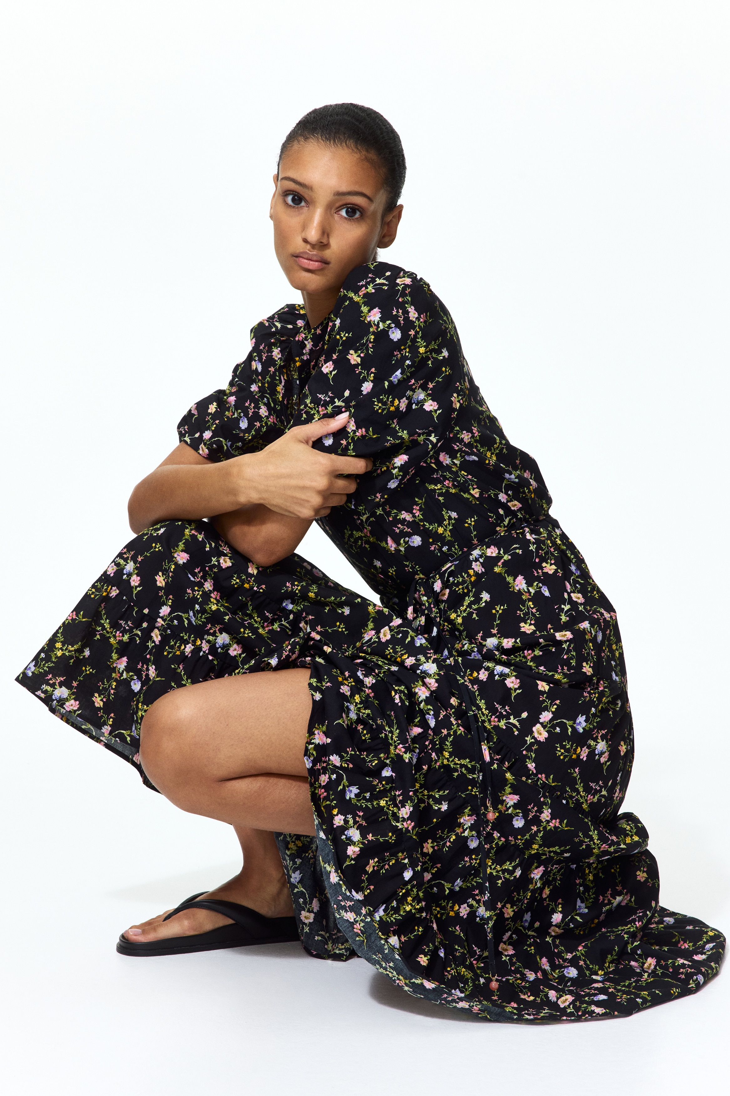 black and white floral dresses Black and White Floral Print Midi Women's Dress XL / Black