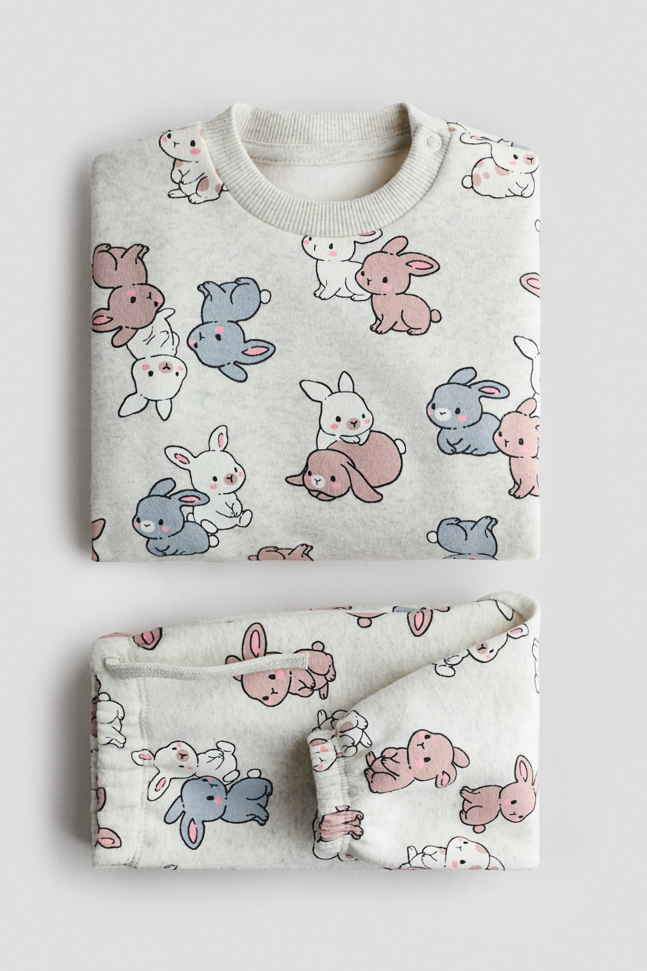 Детские топы H&M 2-Piece Printed Sweatshirt and Joggers Set — фото 2