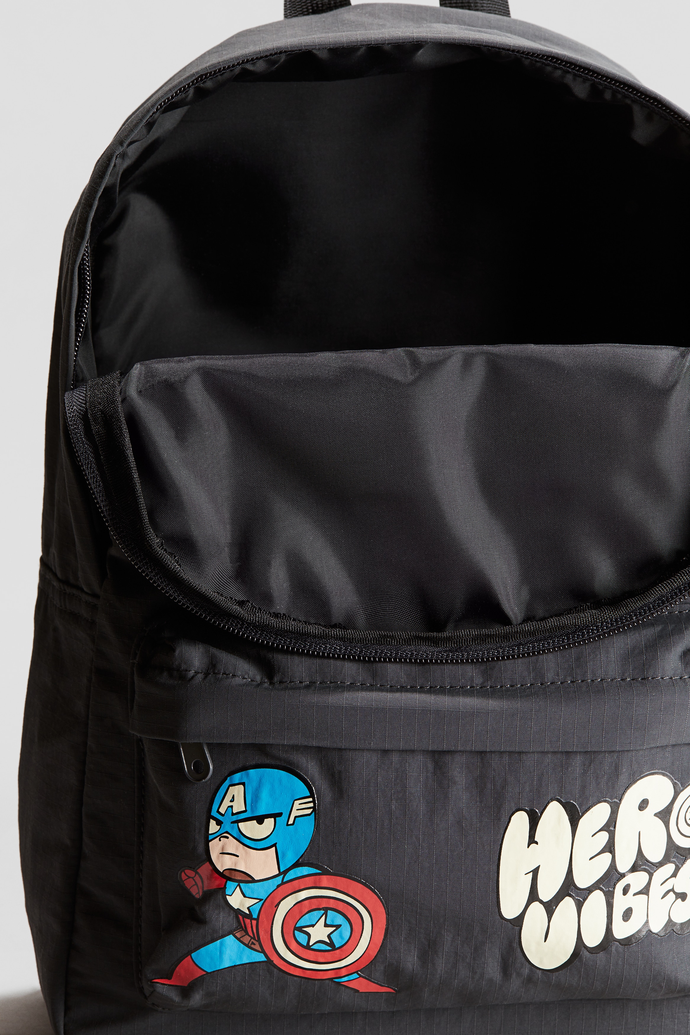 Marvel Unisex Kinder Rucksack – Leichte Kuriertasche Mit Character-Logo, Schwarz, Polyester