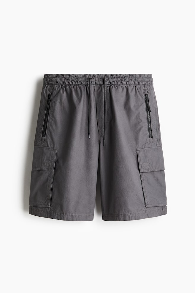 Relaxed Fit Cargo shorts - Dark grey - 1