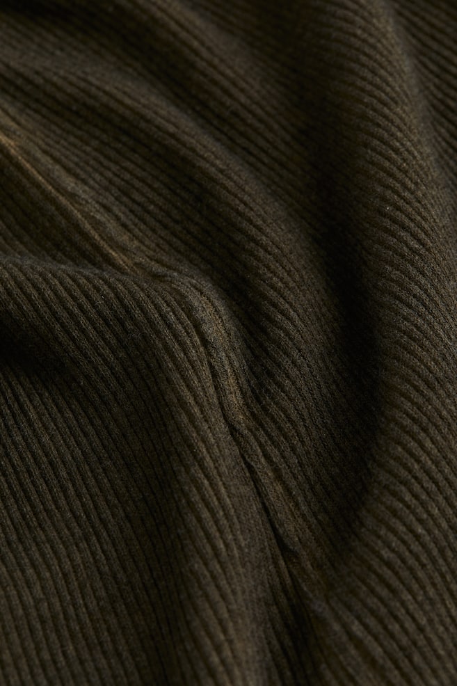 Robe maxi côtelée à l'aspect délavé - Vert olive foncé - 5