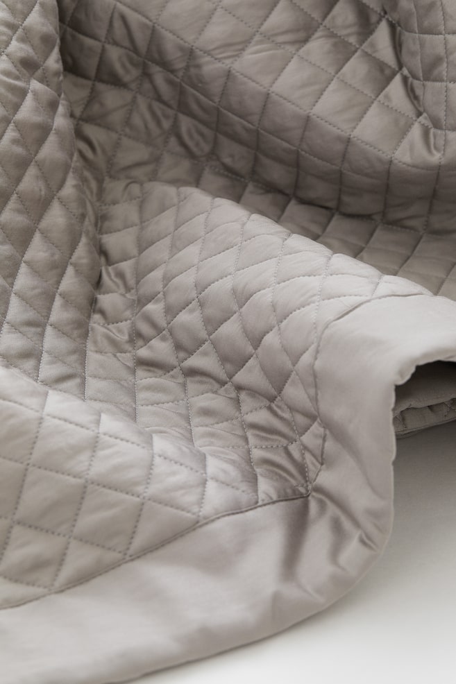 Quiltet sengetæppe - Gråbeige/Hvid - 2
