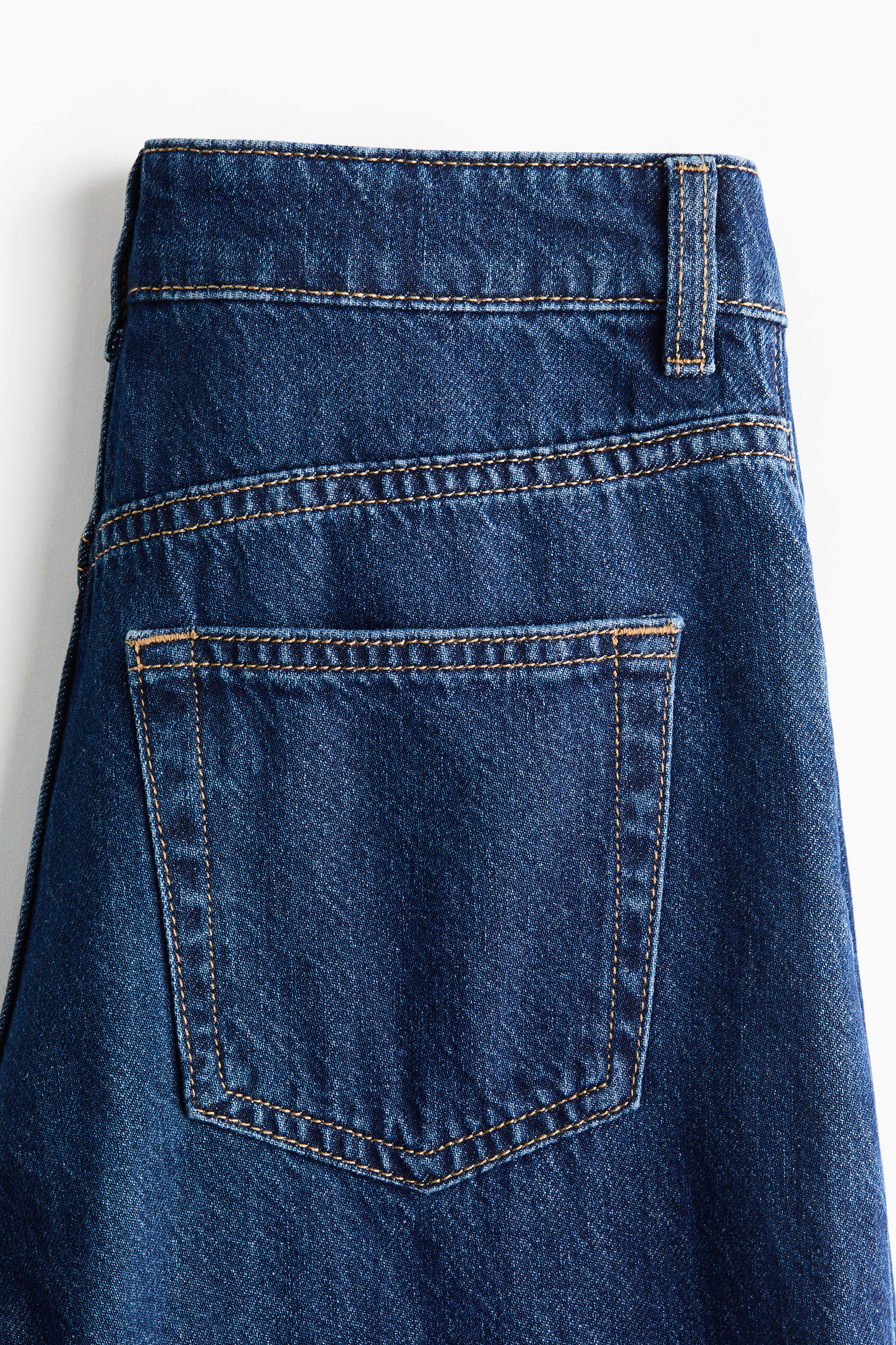 Wide-Leg Ultra High Jeans