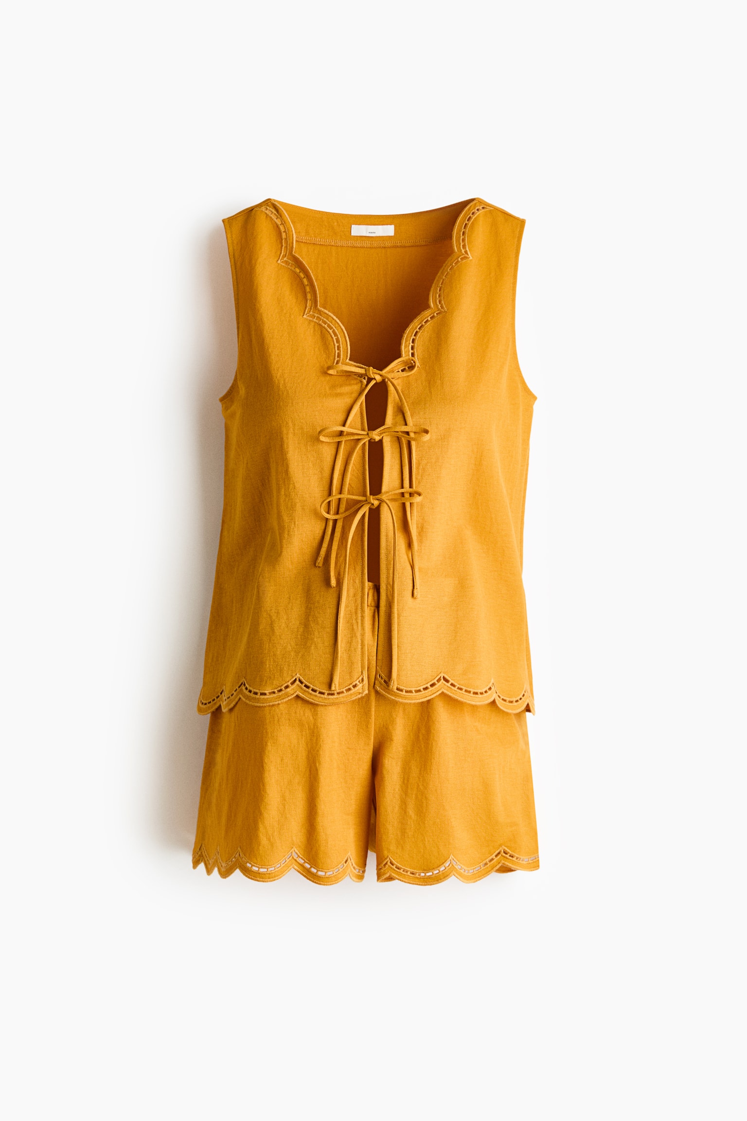 MAMA 2-Piece Scalloped Set - Mustard yellow