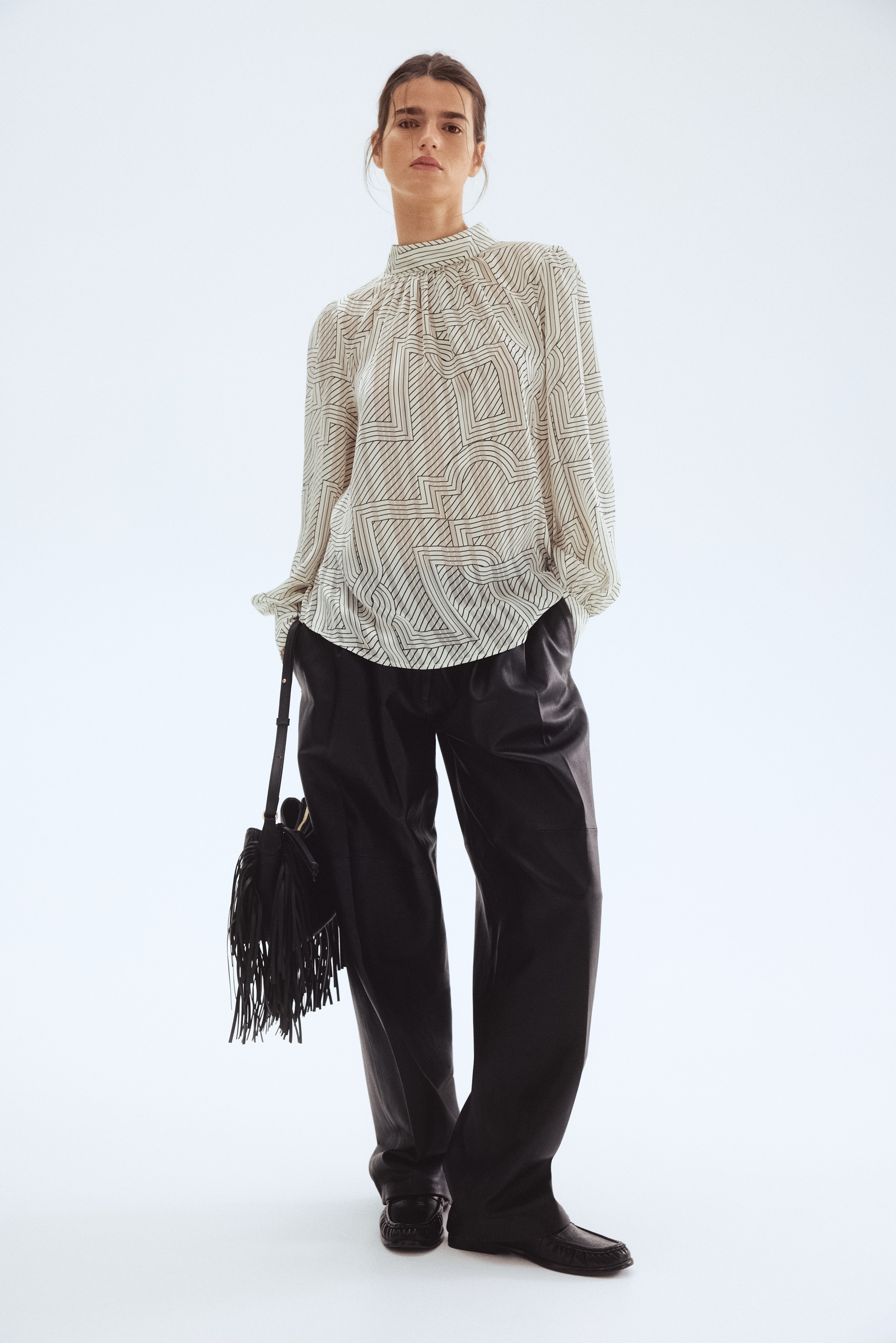 Stand-collar blouse