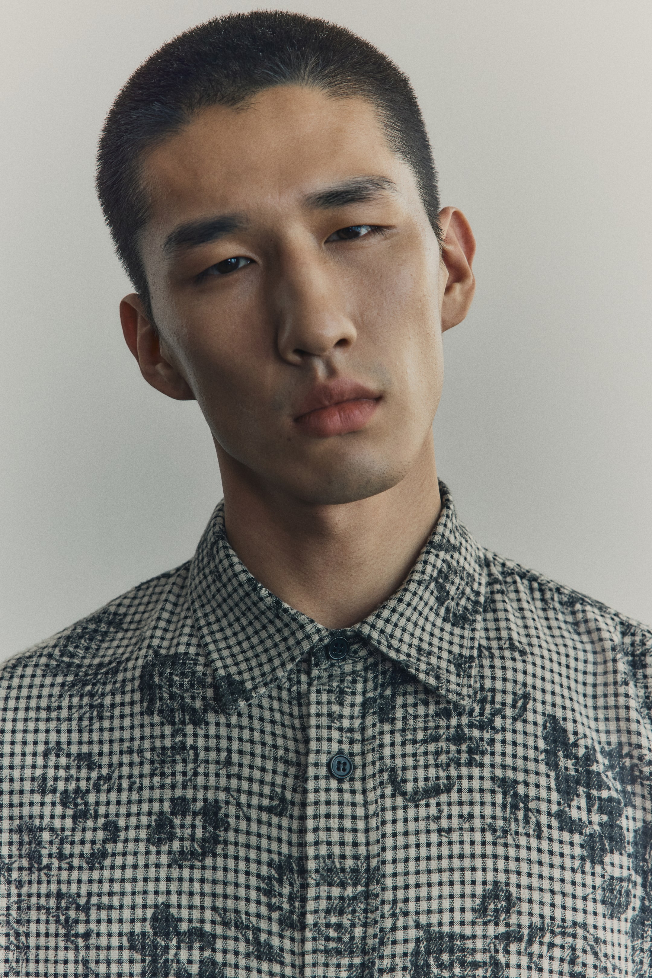 View larger image: Loose-Fit Shirt - Beige/checked - Men | H&M US 2