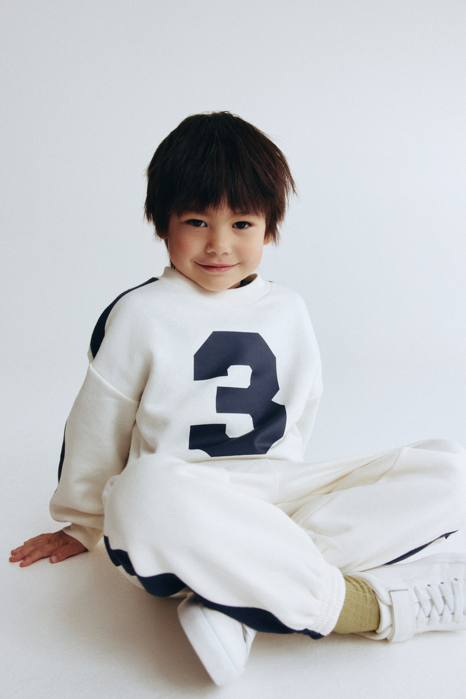 2-delt sweatshirtsæt med tryk - Creme - 2