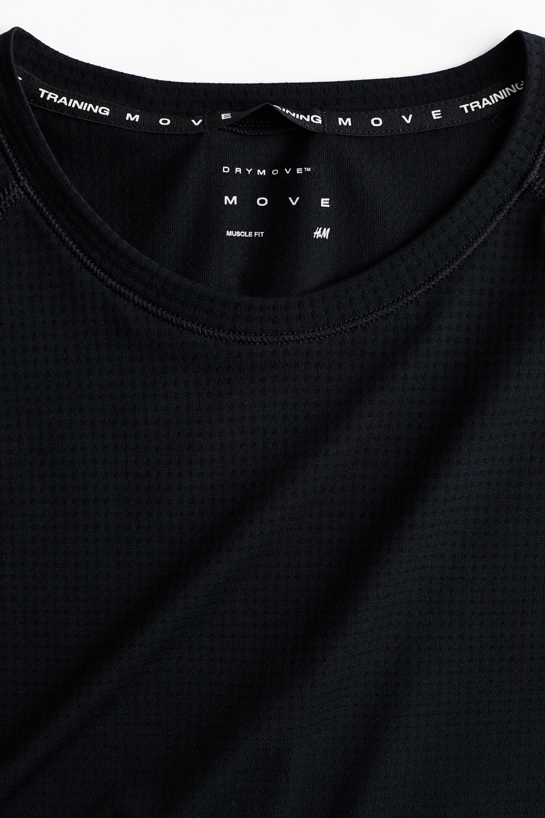 Muscle Fit Sports T-Shirt with DryMove™
