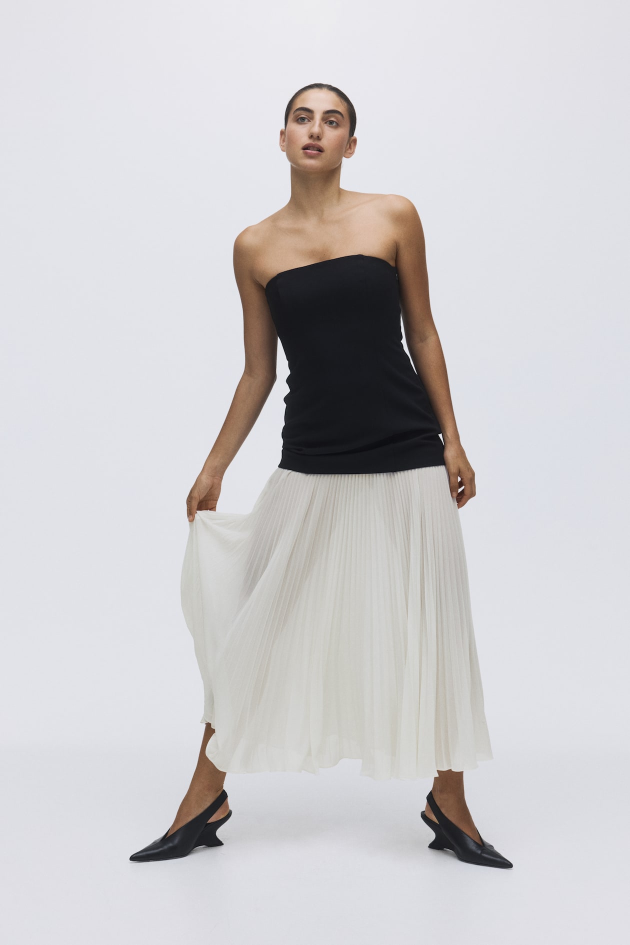 Pleated Bandeau Dress - image 3