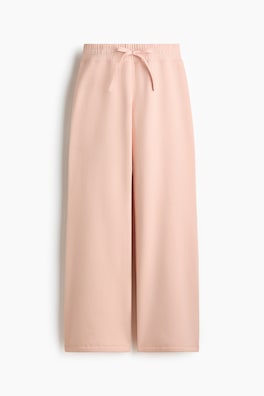 Utställda sweatpants