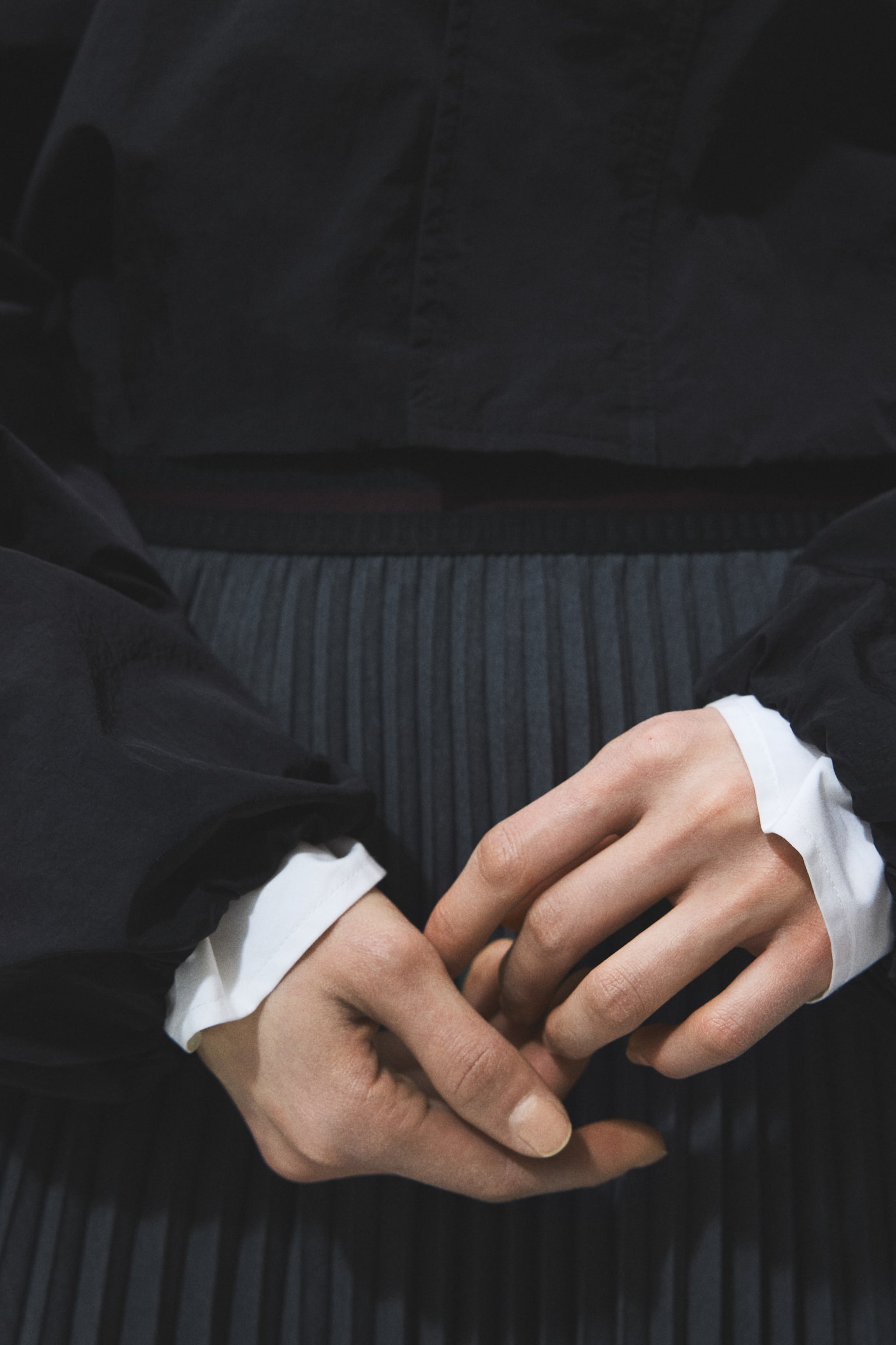 חצאית מיני פליסה - אפור כהה - 5