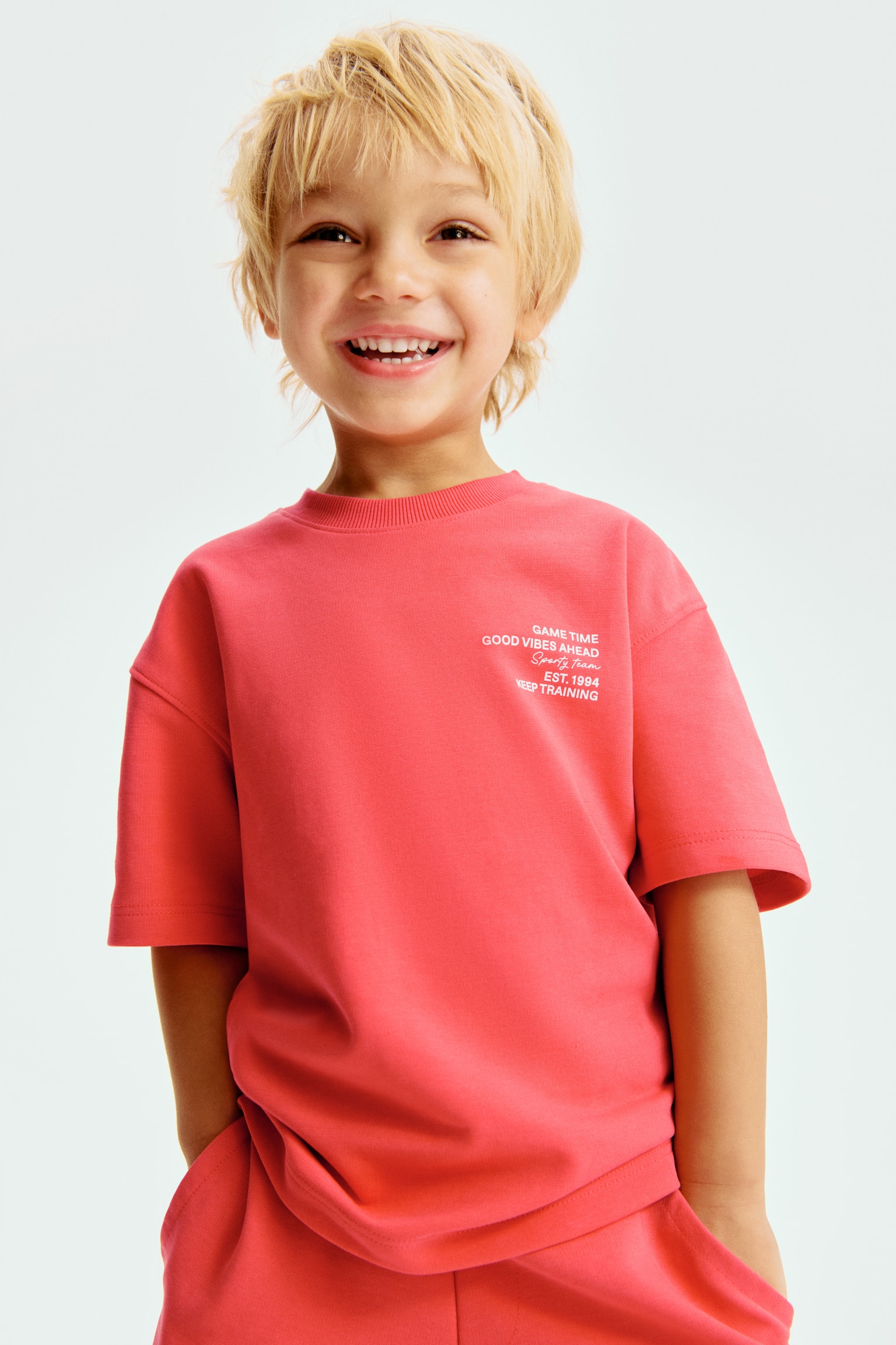 2-piece T-shirt and sweatshorts set - Red/Game Time/Dark green/Venice/Blue/San Diego - 4