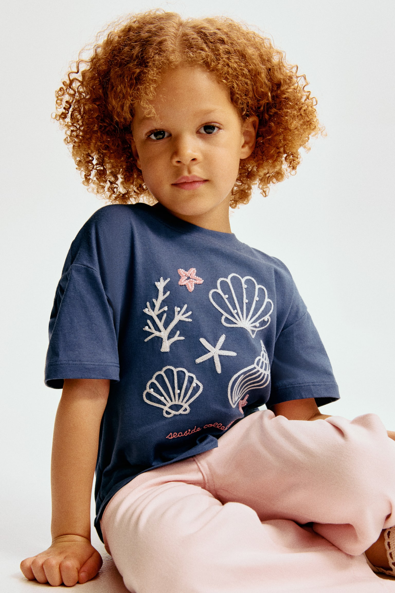 Embellished T-shirt - 4