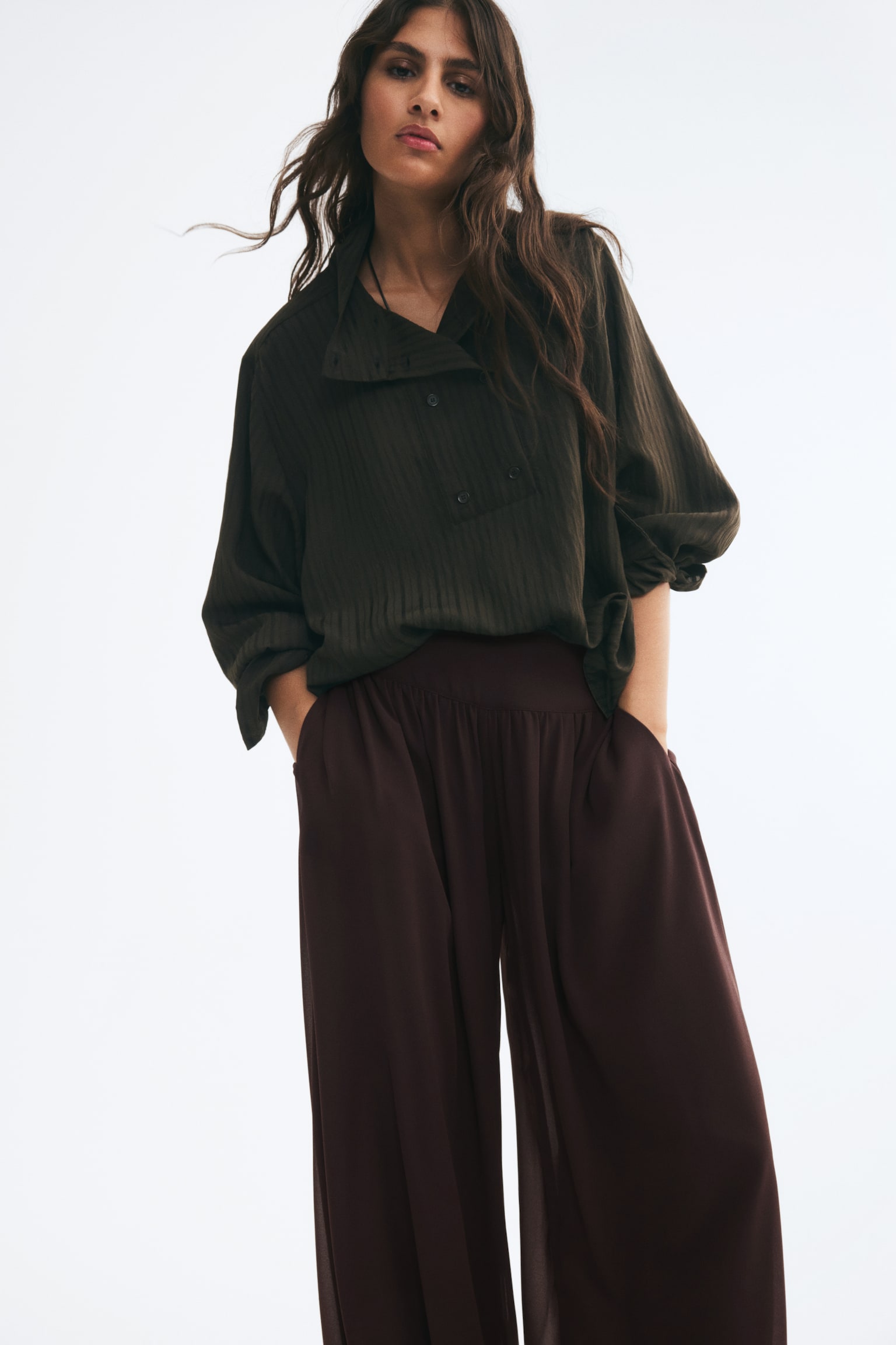 Женские брюки H&M Loose-Fit Balloon-Leg, цвет: Тёмный коричневый — фото 4